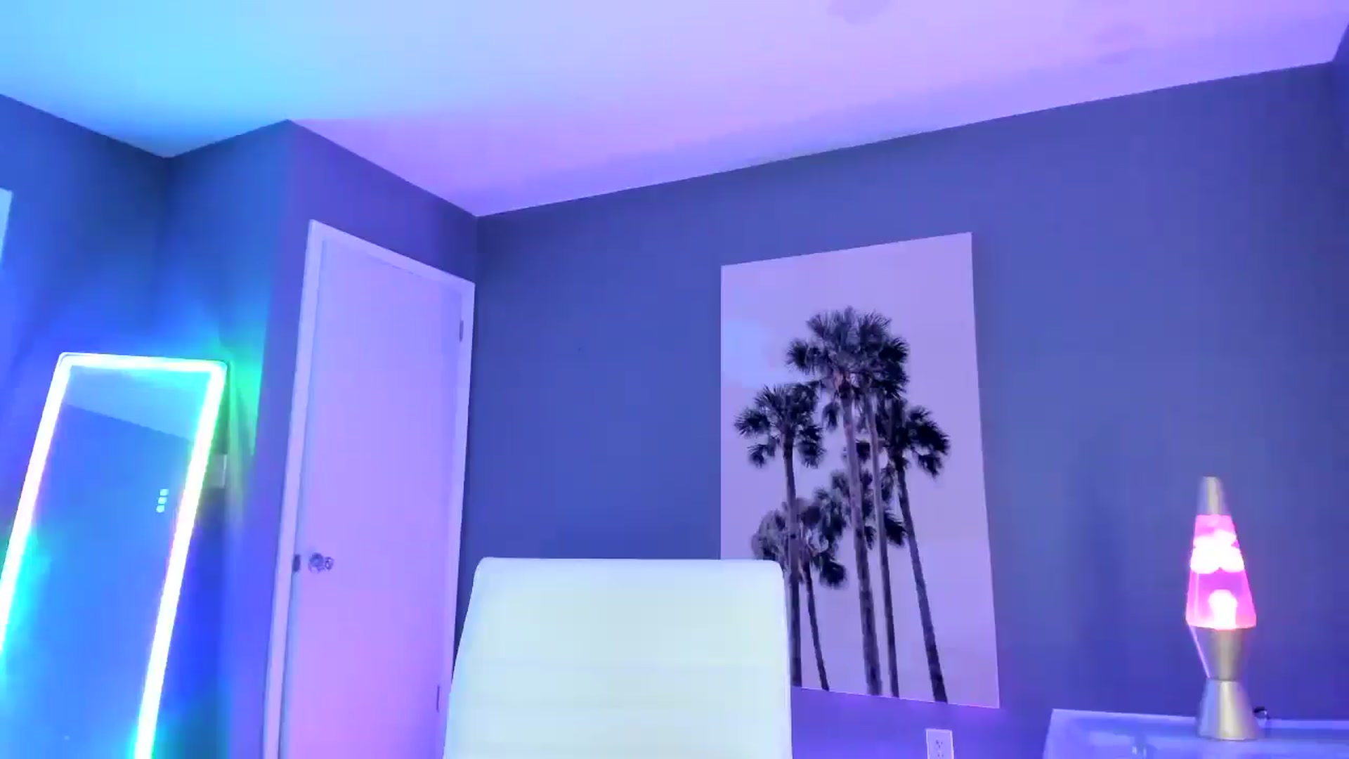 Gallery image thumbnail from SororityGirly's myfreecams stream on, 03/11/2025, 02:56 image 13 of 20