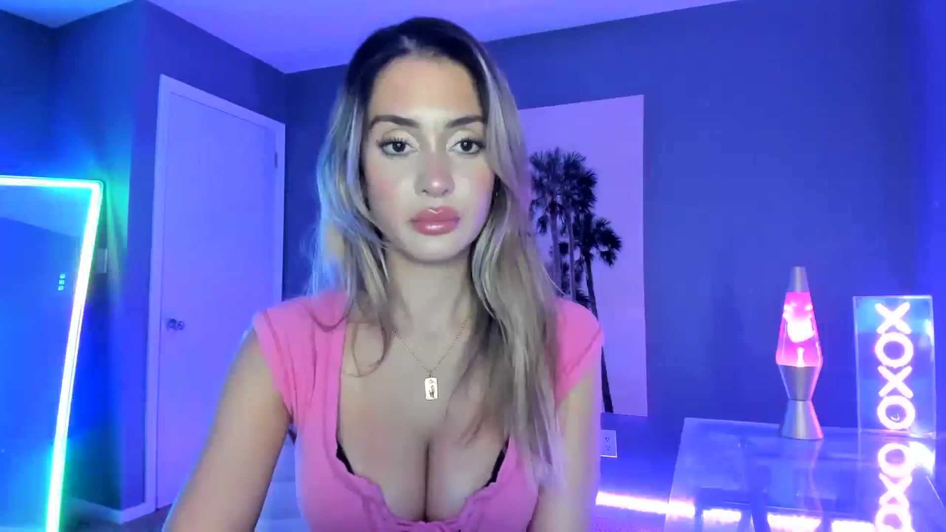 Gallery image thumbnail from SororityGirly's myfreecams stream on, 04/06/2025, 02:23 image 20 of 20