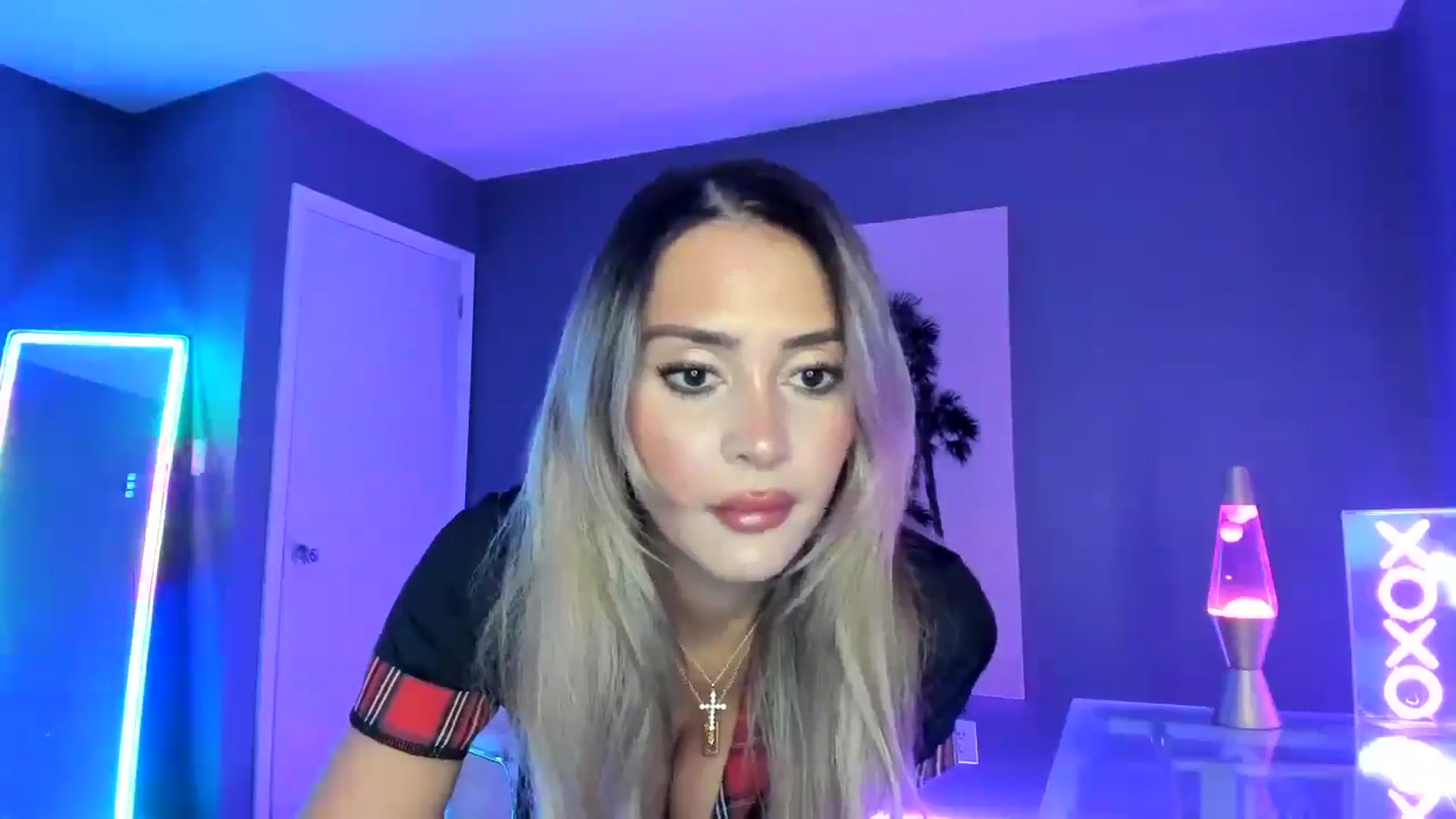 Gallery image thumbnail from SororityGirly's myfreecams stream on, 04/08/2025, 02:13 image 6 of 20