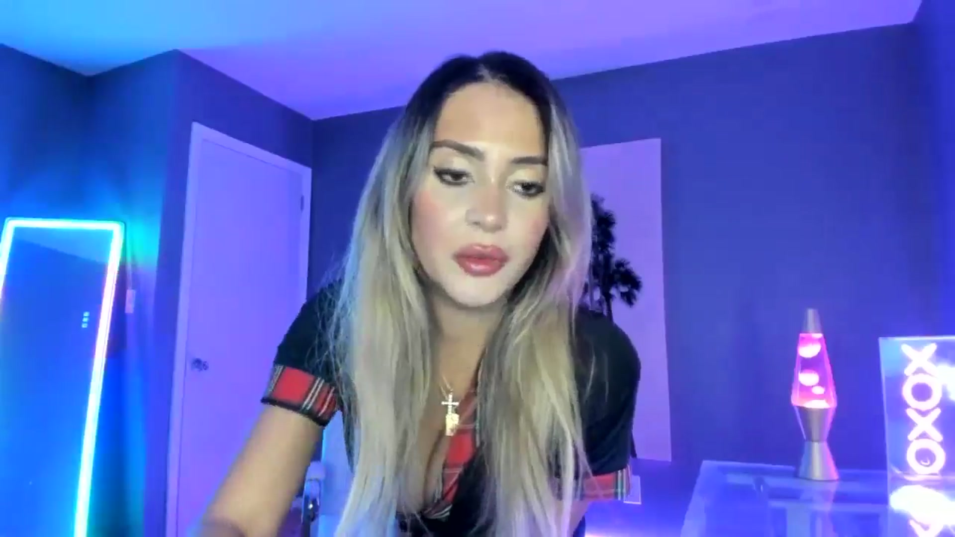 Gallery image thumbnail from SororityGirly's myfreecams stream on, 04/08/2025, 02:13 image 13 of 20