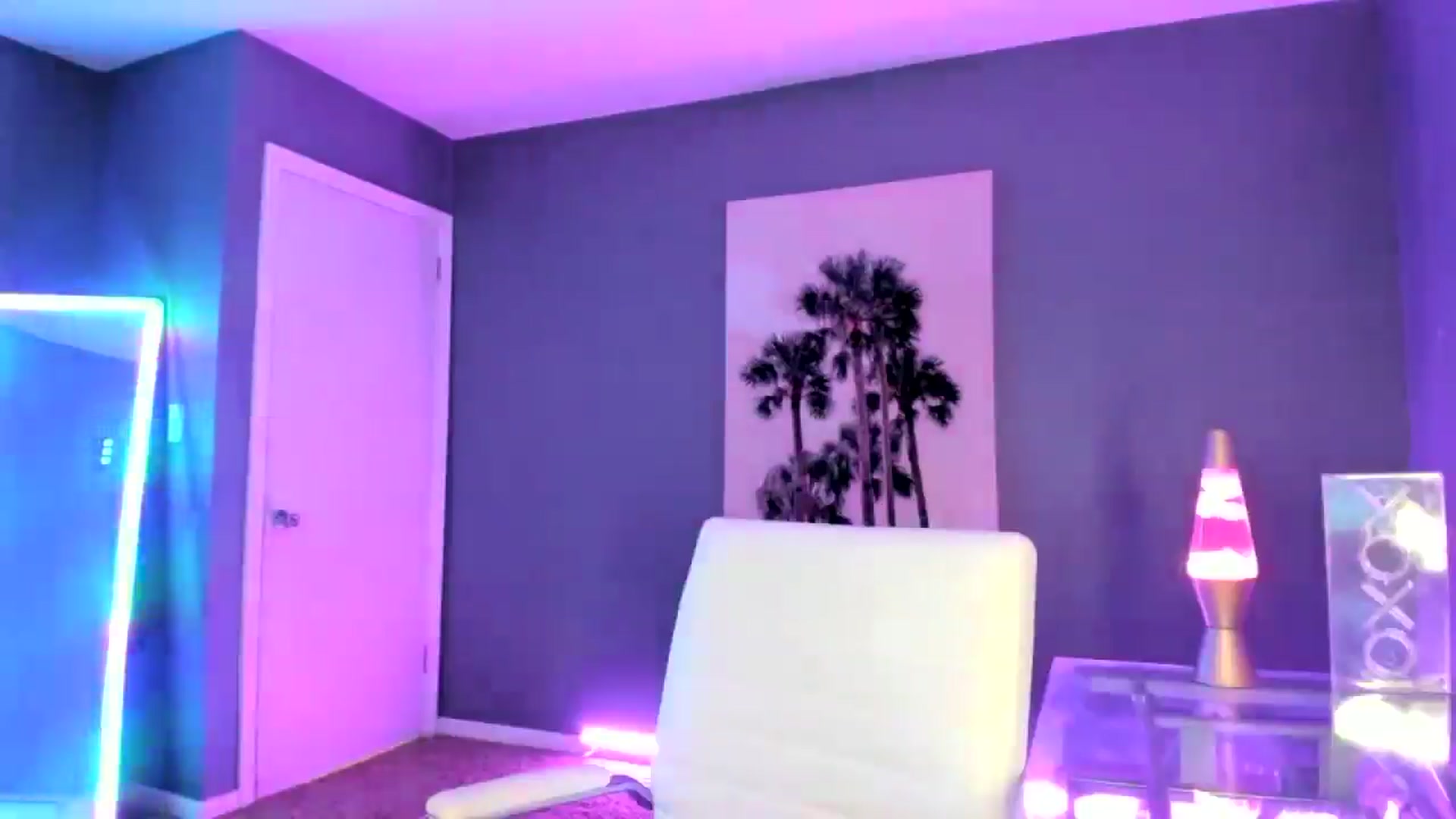 Gallery image thumbnail from SororityGirly's myfreecams stream on, 04/20/2025, 05:07 image 5 of 20