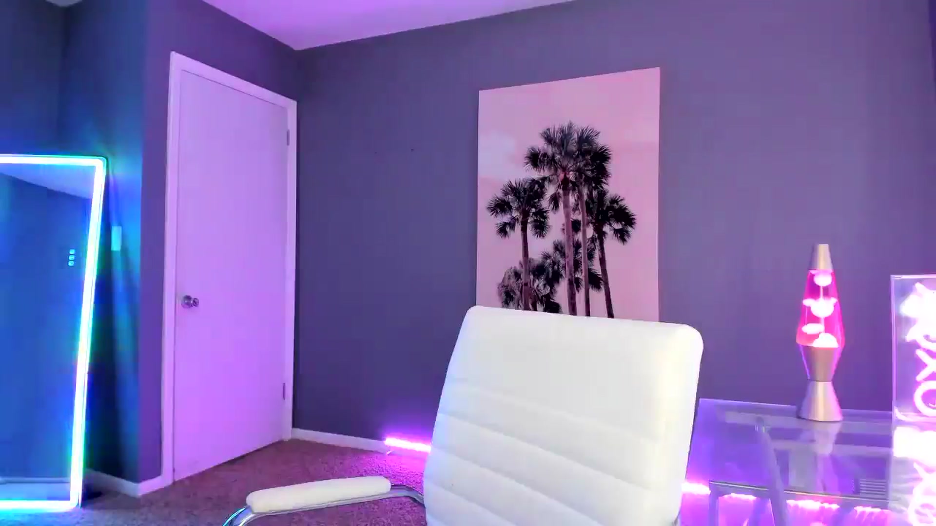 Gallery image thumbnail from SororityGirly's myfreecams stream on, 05/14/2025, 23:51 image 20 of 20
