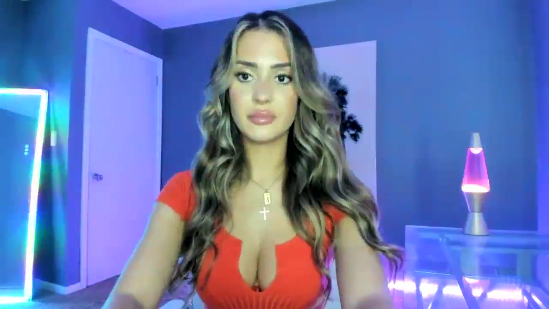 Gallery image thumbnail from SororityGirly's myfreecams stream on, 06/09/2025, 23:34 image 9 of 20