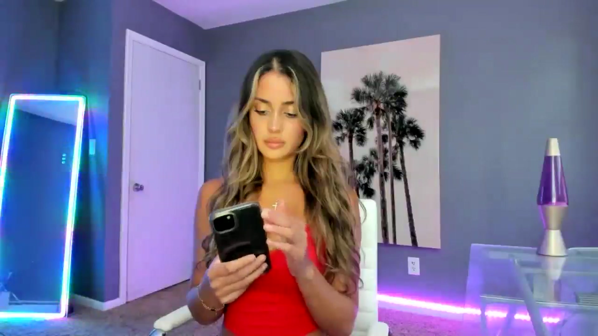 Gallery image thumbnail from SororityGirly's myfreecams stream on, 07/14/2025, 22:44 image 4 of 20