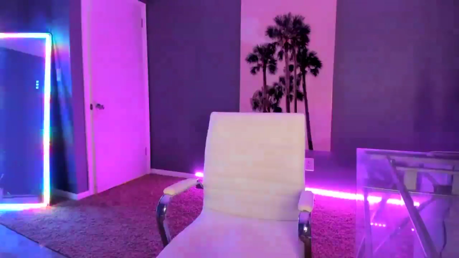 Gallery image thumbnail from SororityGirly's myfreecams stream on, 07/16/2025, 02:05 image 19 of 20