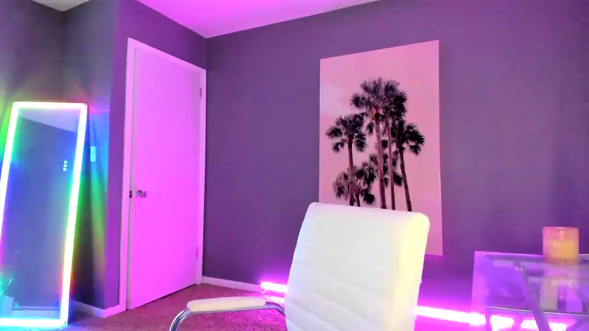 Gallery image thumbnail from SororityGirly's myfreecams stream on, 07/17/2025, 23:22 image 9 of 20