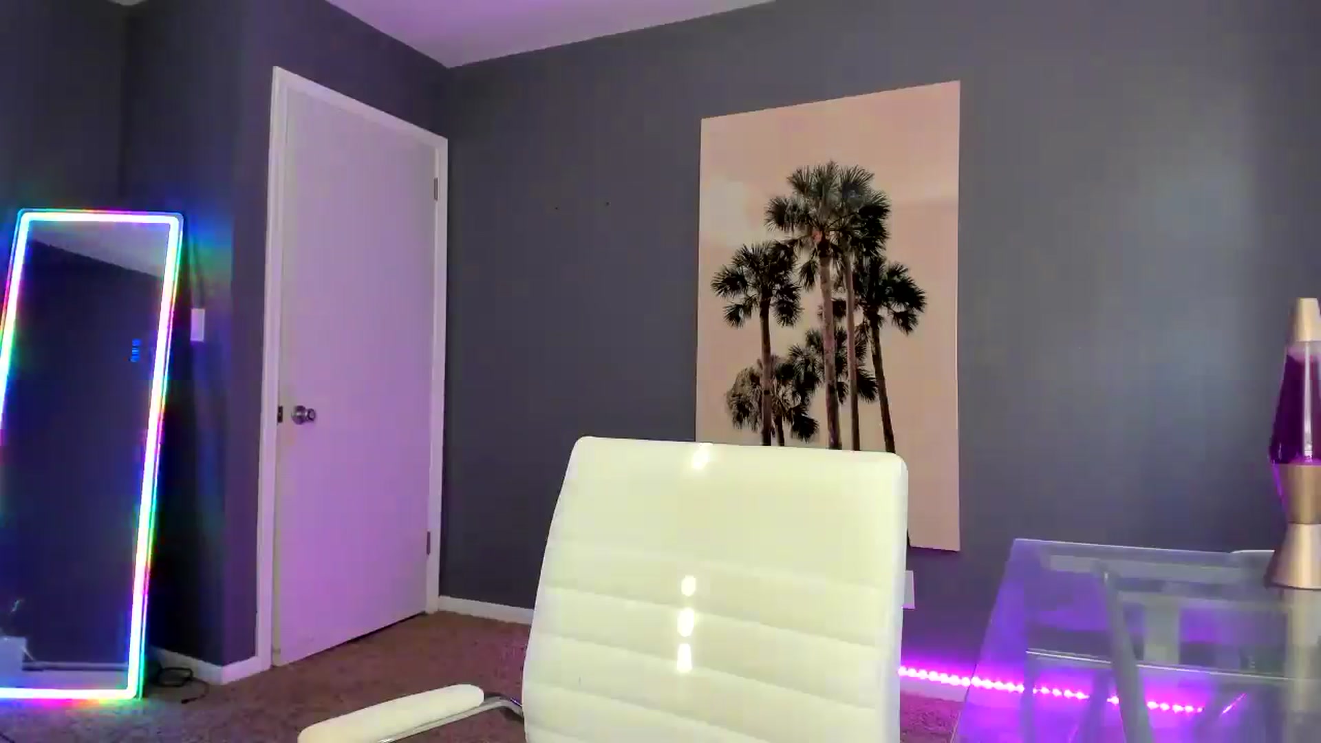 Gallery image thumbnail from SororityGirly's myfreecams stream on, 08/30/2025, 21:50 image 12 of 20
