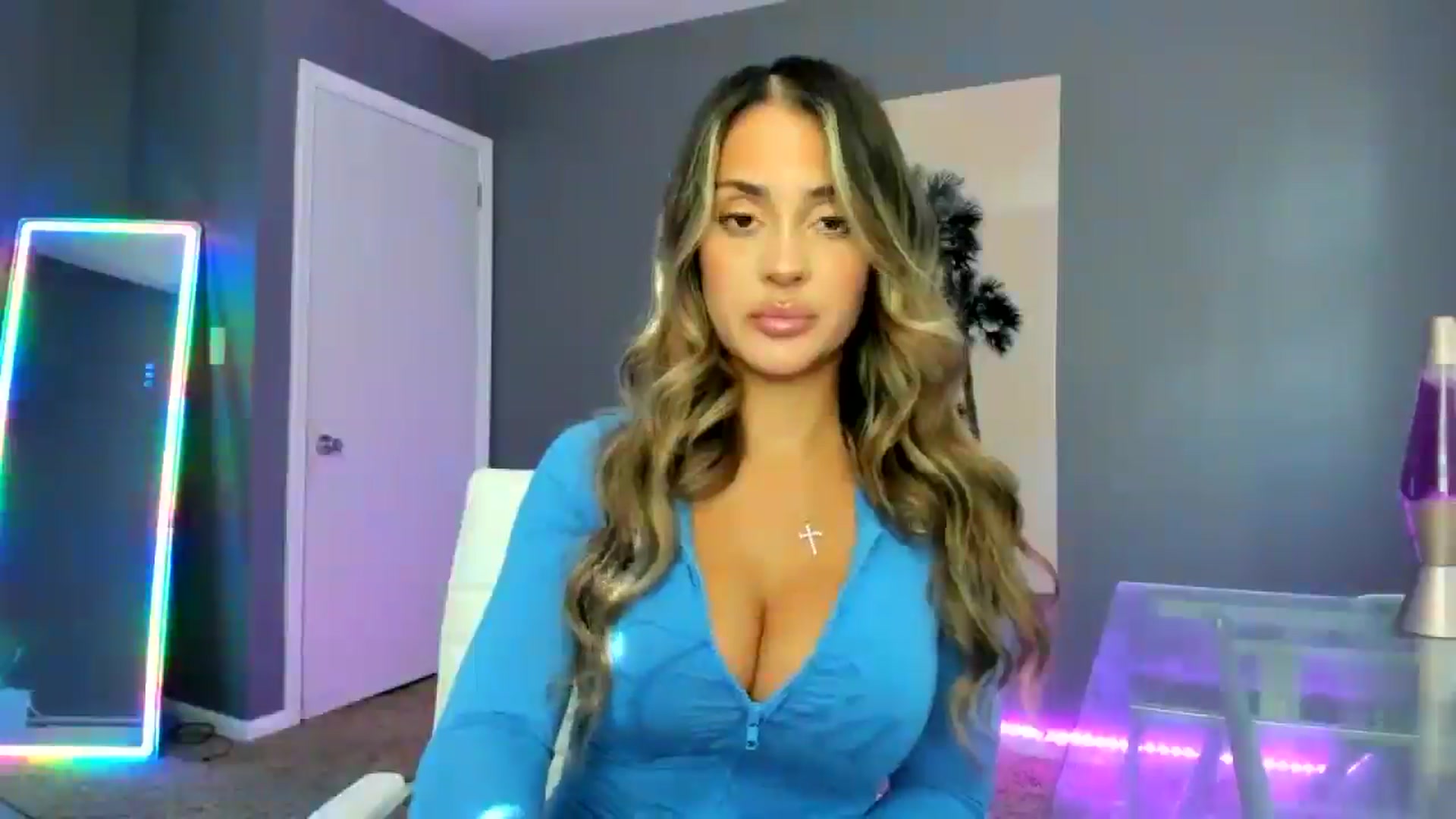 Gallery image thumbnail from SororityGirly's myfreecams stream on, 08/30/2025, 21:50 image 9 of 20