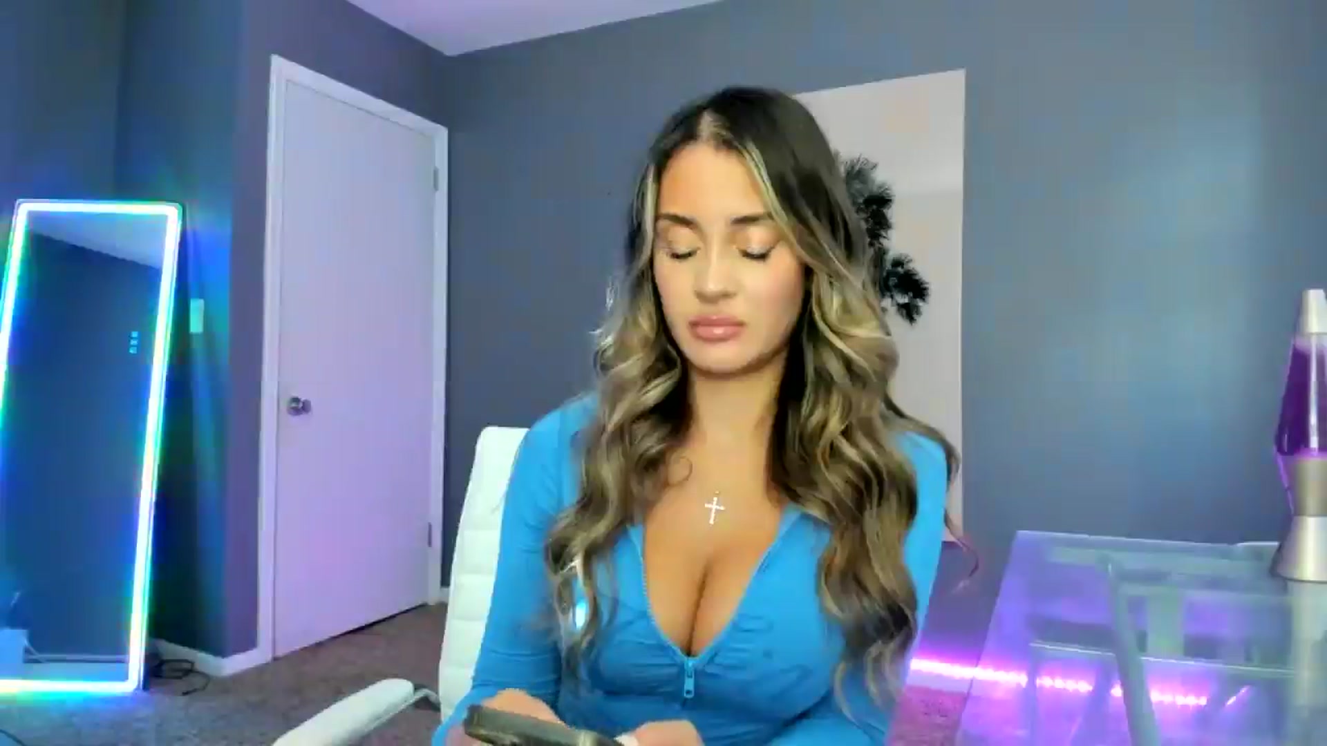 Gallery image thumbnail from SororityGirly's myfreecams stream on, 08/30/2025, 21:50 image 7 of 20
