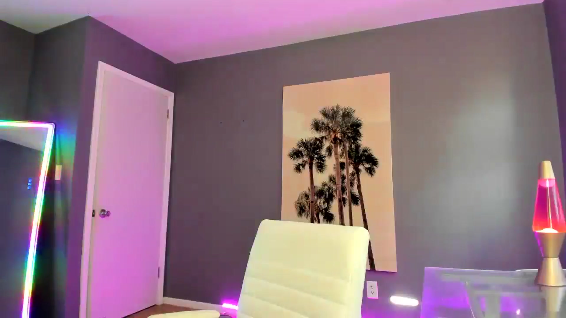 Gallery image thumbnail from SororityGirly's myfreecams stream on, 09/01/2025, 23:26 image 2 of 20