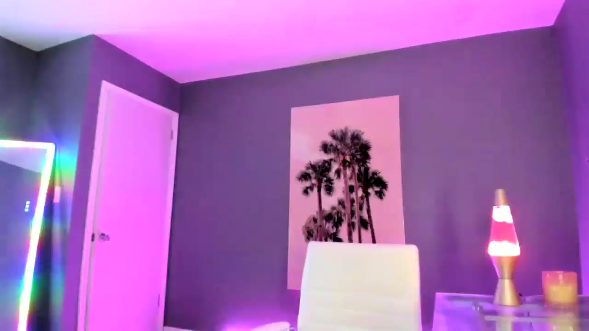 Gallery image thumbnail from SororityGirly's myfreecams stream on, 09/07/2025, 24:42 image 19 of 20