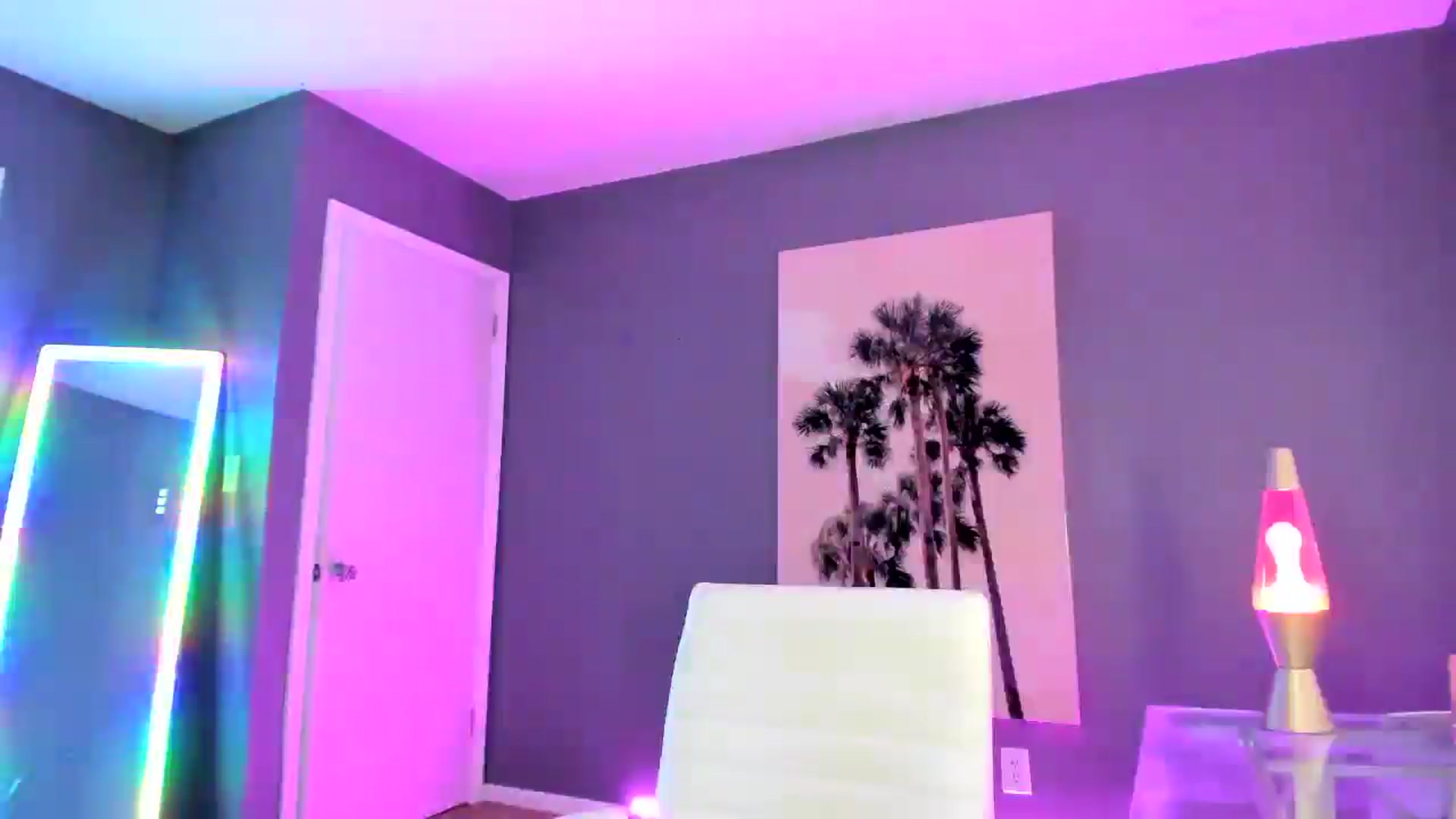 Gallery image thumbnail from SororityGirly's myfreecams stream on, 09/18/2025, 22:01 image 20 of 20