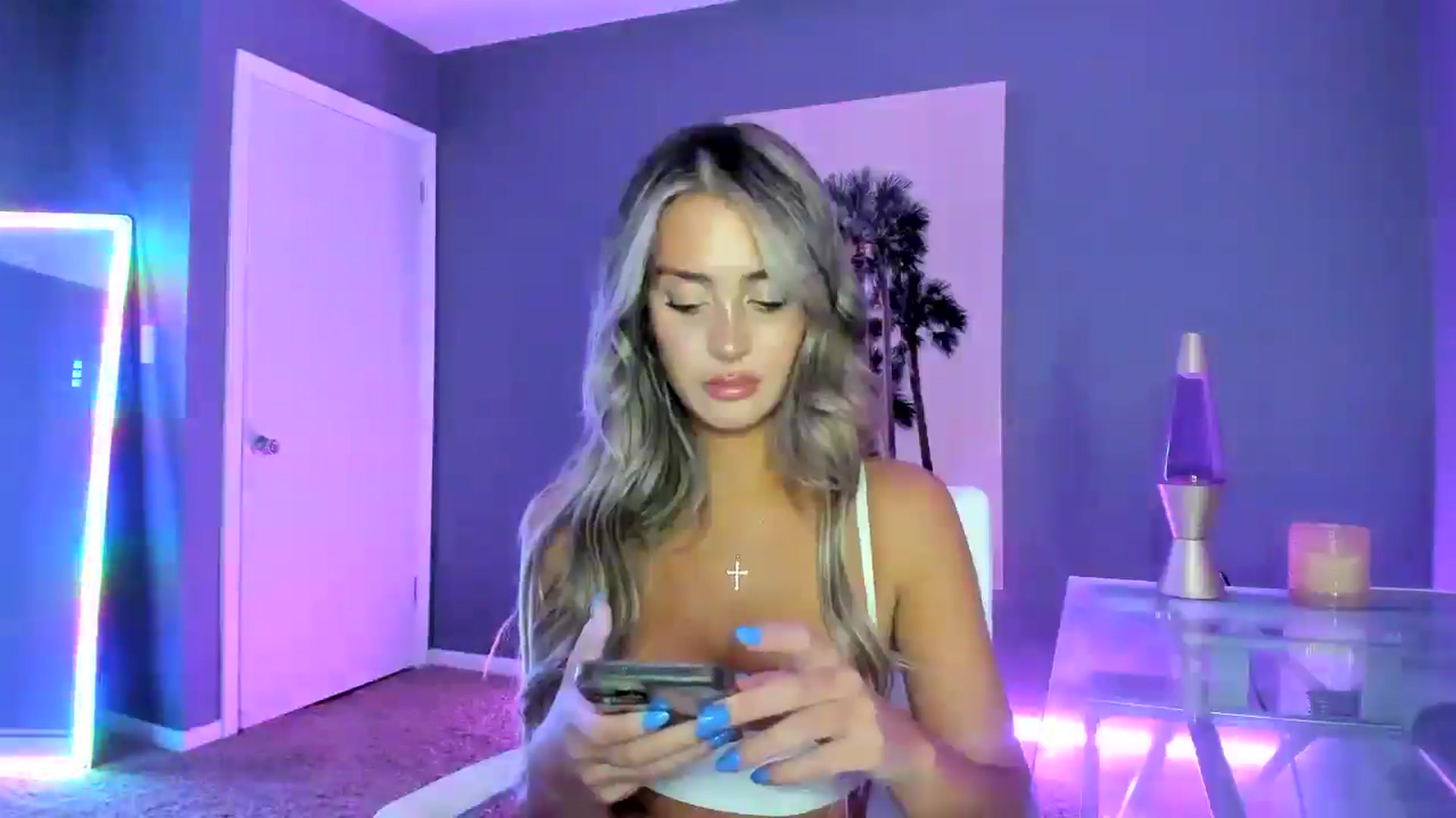 Gallery image thumbnail from SororityGirly's myfreecams stream on, 10/08/2025, 23:34 image 8 of 20