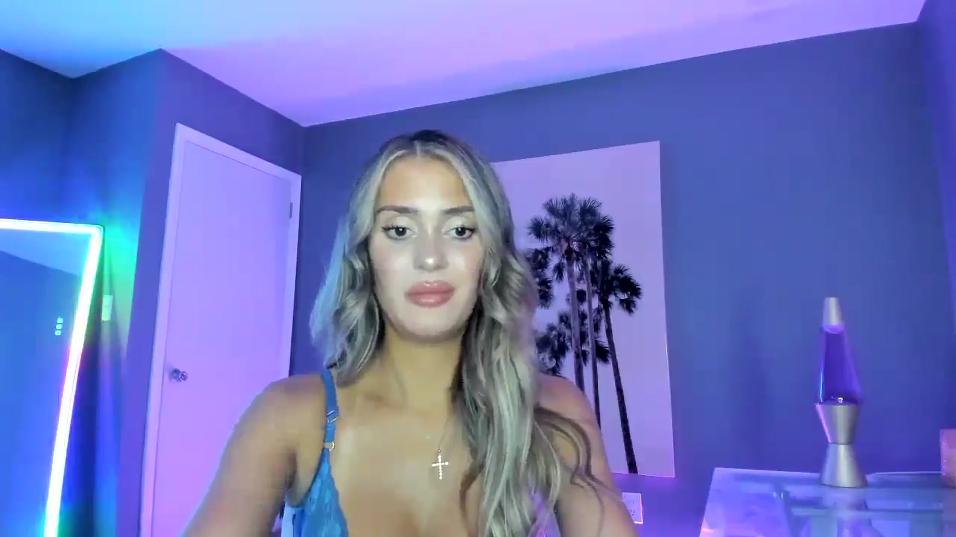 Gallery image thumbnail from SororityGirly's myfreecams stream on, 10/14/2025, 02:01 image 14 of 20