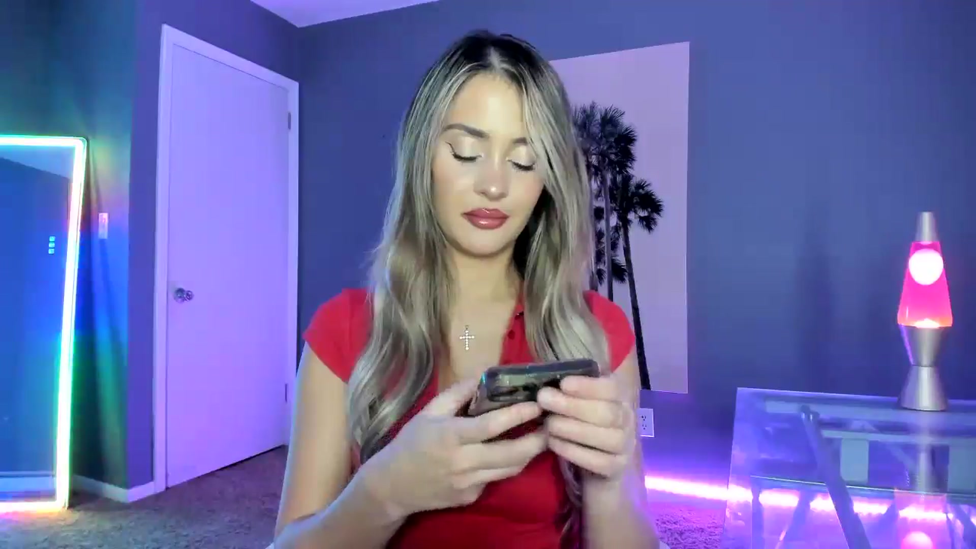 Gallery image thumbnail from SororityGirly's myfreecams stream on, 12/20/2025, 02:23 image 15 of 20