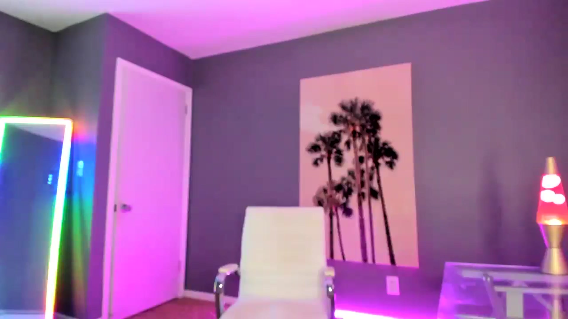 Gallery image thumbnail from SororityGirly's myfreecams stream on, 12/20/2025, 03:05 image 14 of 20