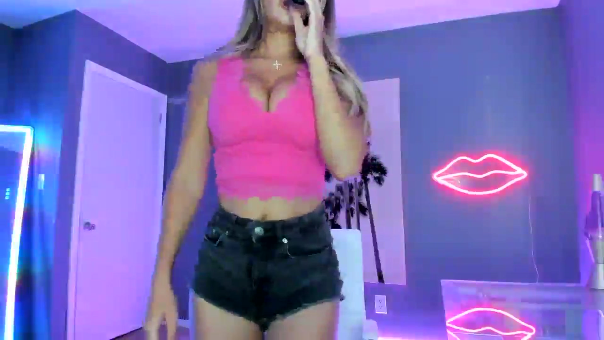 Gallery image thumbnail from SororityGirly's myfreecams stream on, 01/26/2026, 22:40 image 5 of 20
