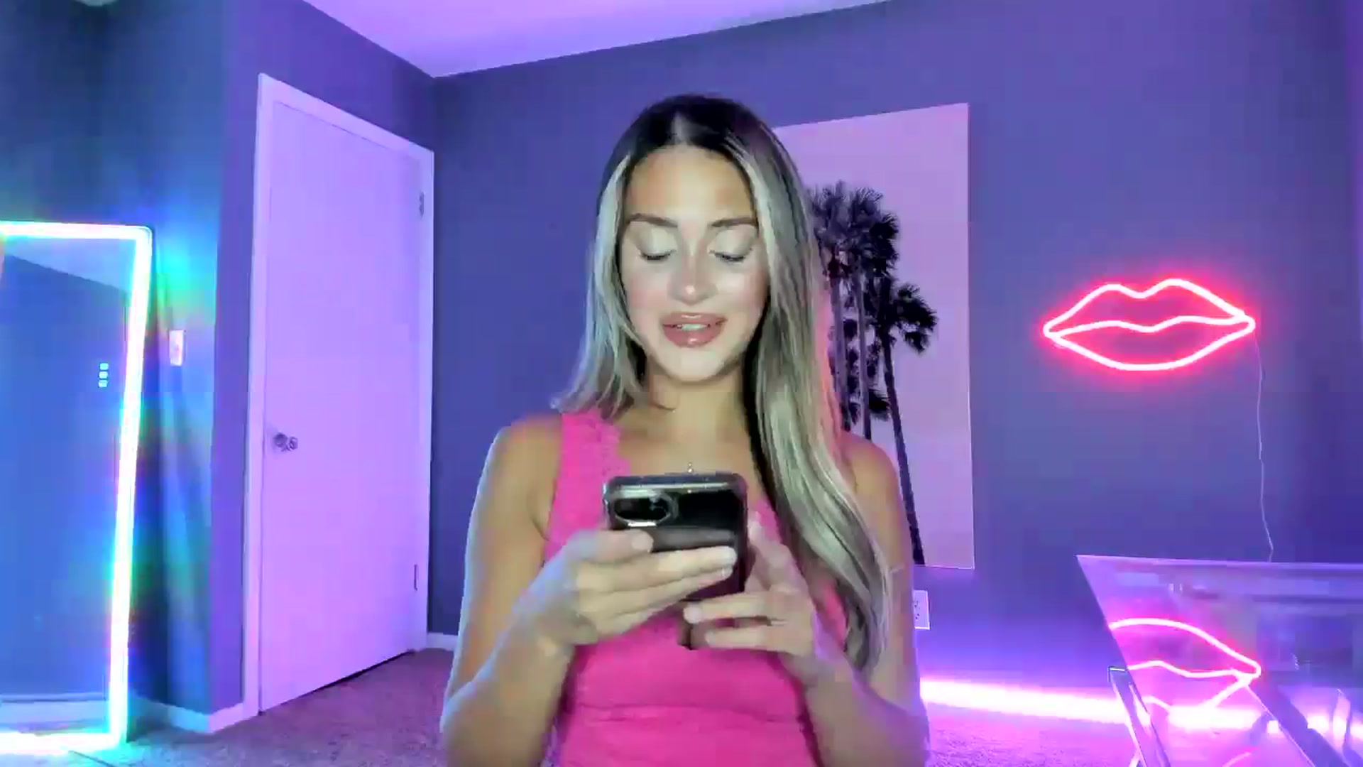 Gallery image thumbnail from SororityGirly's myfreecams stream on, 01/26/2026, 23:19 image 4 of 20