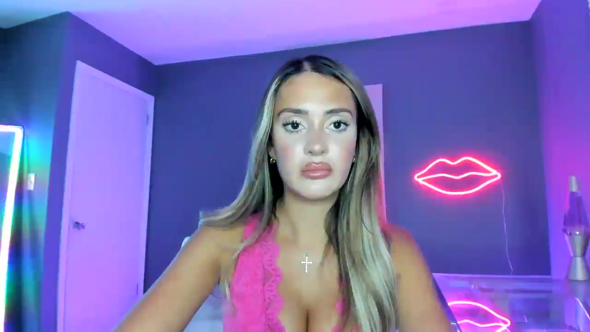 Gallery image thumbnail from SororityGirly's myfreecams stream on, 01/26/2026, 23:19 image 19 of 20