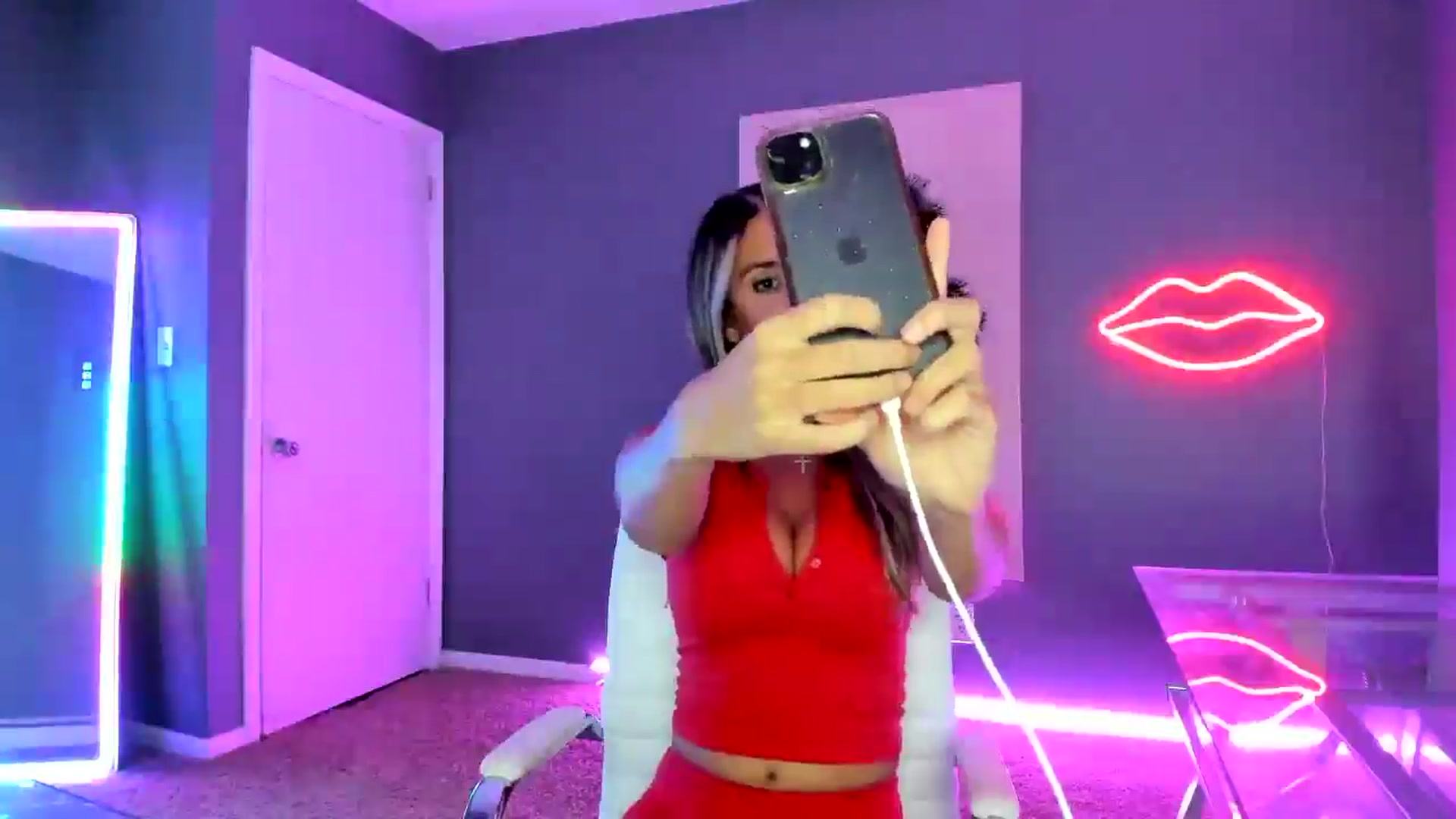 Gallery image thumbnail from SororityGirly's myfreecams stream on, 01/27/2026, 23:47 image 4 of 20