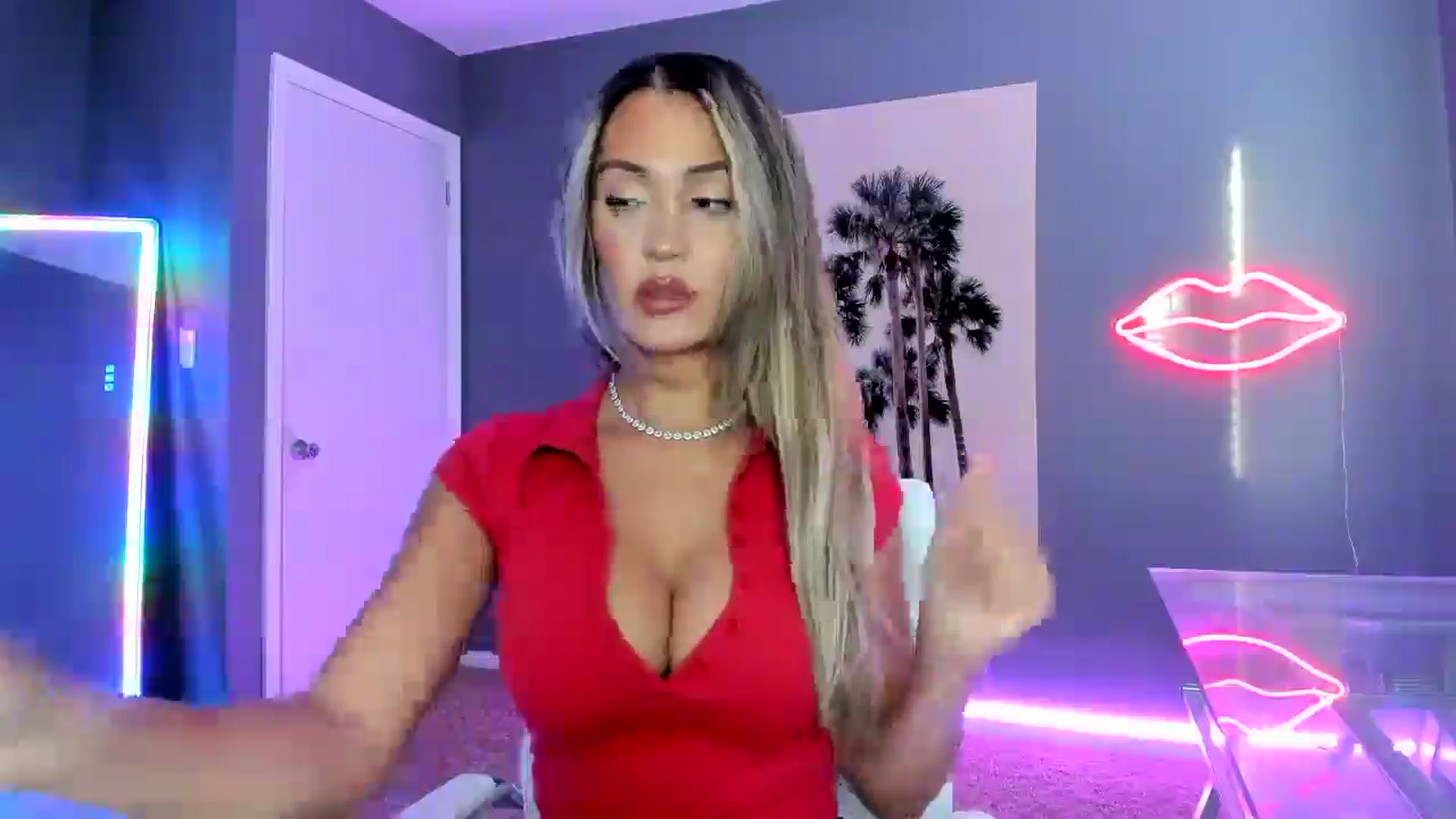 Gallery image thumbnail from SororityGirly's myfreecams stream on, 02/09/2026, 22:07 image 6 of 20
