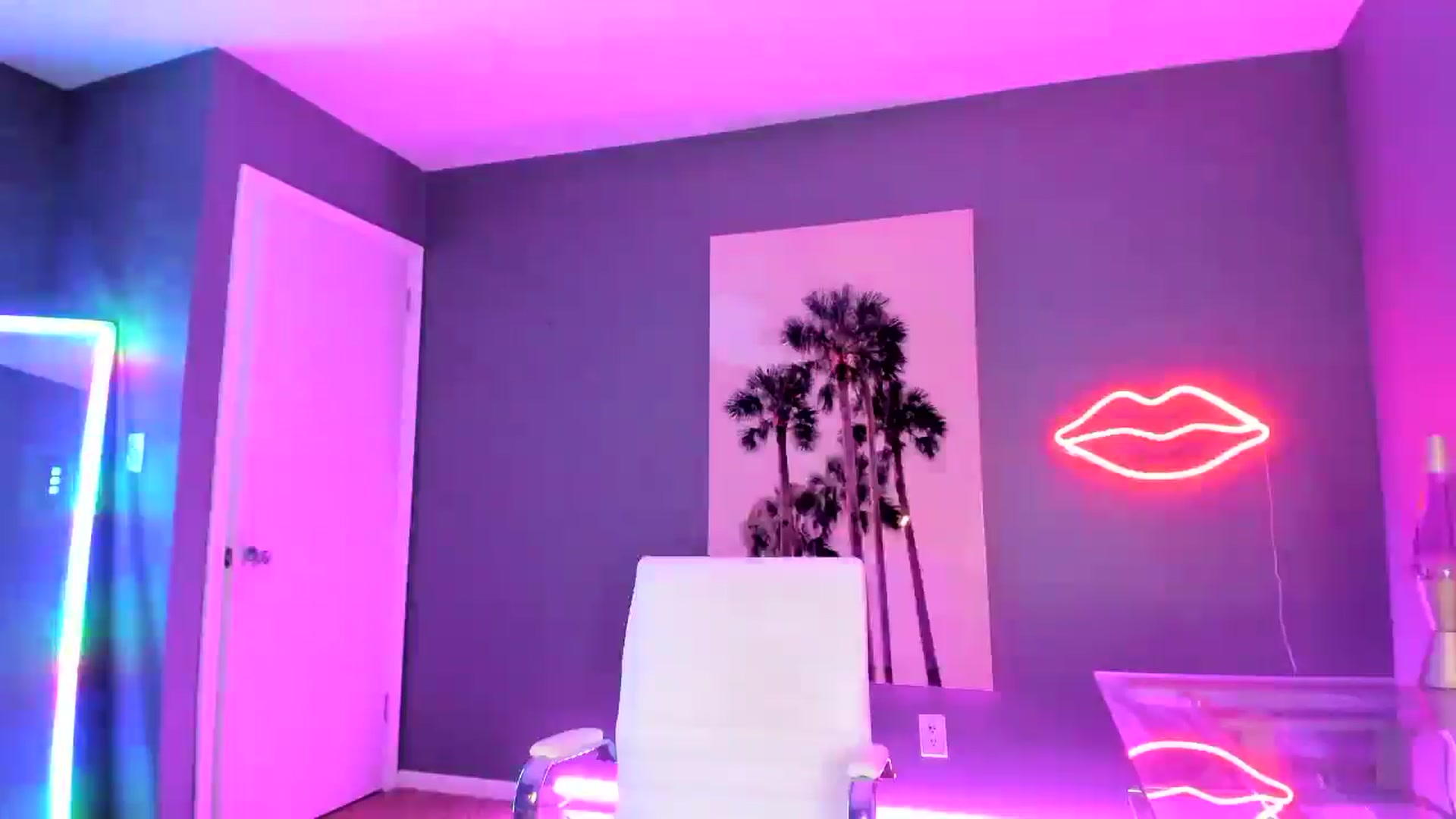 Gallery image thumbnail from SororityGirly's myfreecams stream on, 02/18/2026, 01:38 image 20 of 20