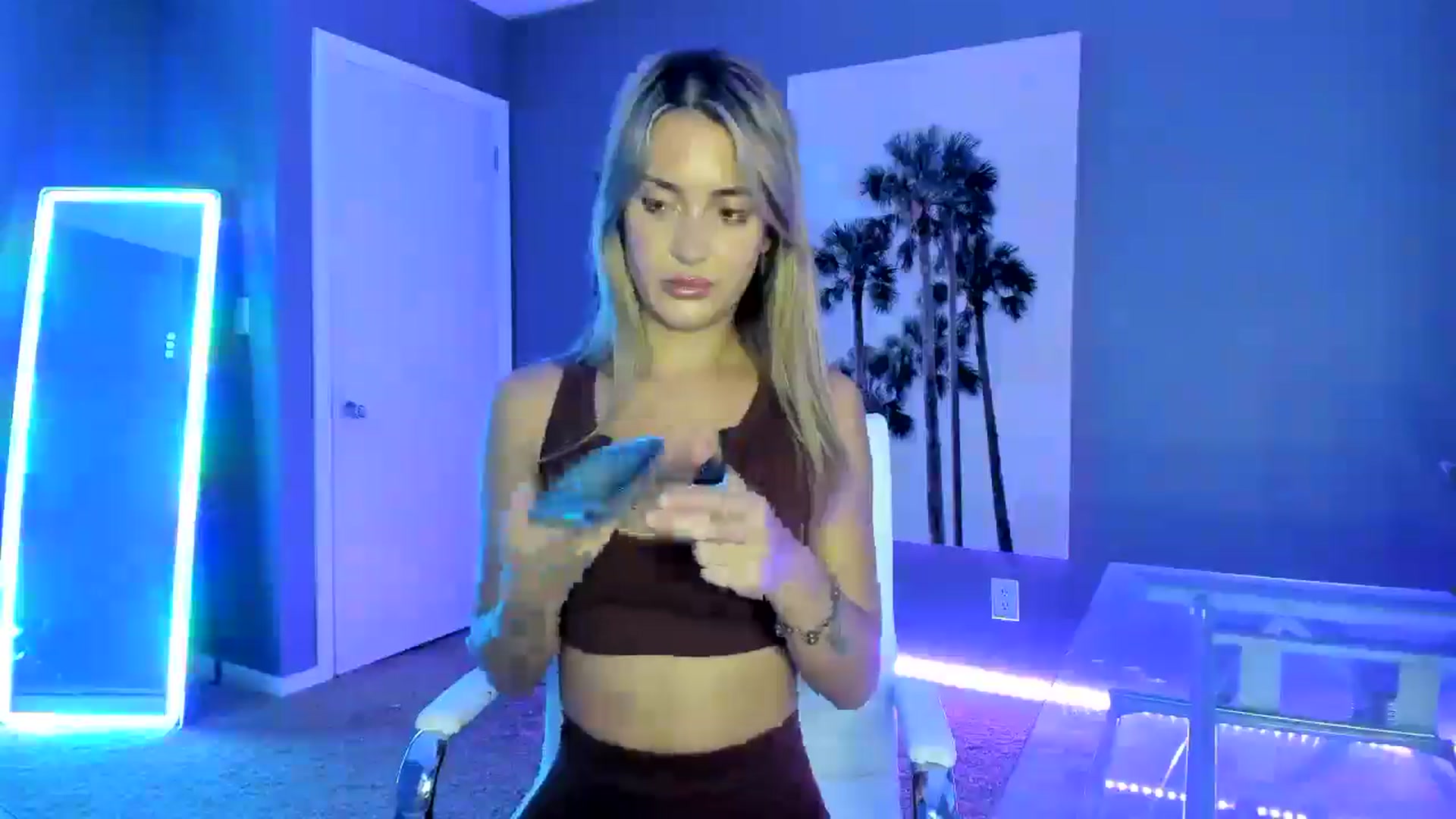 Gallery image thumbnail from Sororitygirl's myfreecams stream on, 07/24/2024, 24:34 image 17 of 20