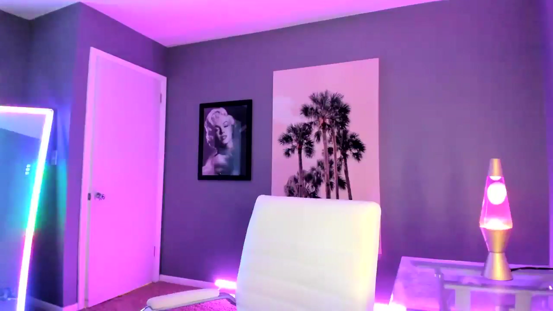 Gallery image thumbnail from Sororitygirl's myfreecams stream on, 12/02/2024, 23:53 image 20 of 20