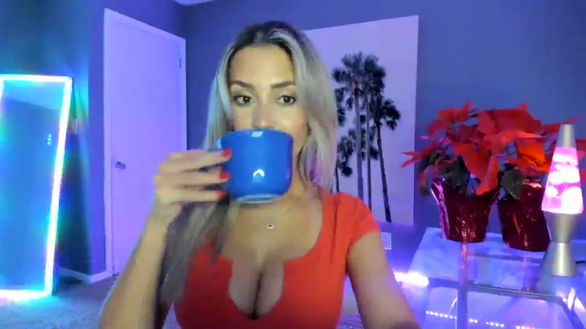 Gallery image thumbnail from Sororitygirl's myfreecams stream on, 12/16/2024, 02:52 image 20 of 20