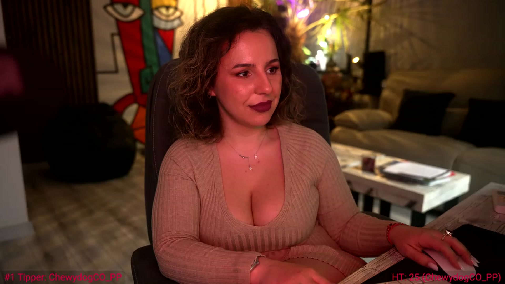 Gallery image thumbnail from SoulVibe's myfreecams stream on, 03/06/2024, 13:15 image 17 of 20