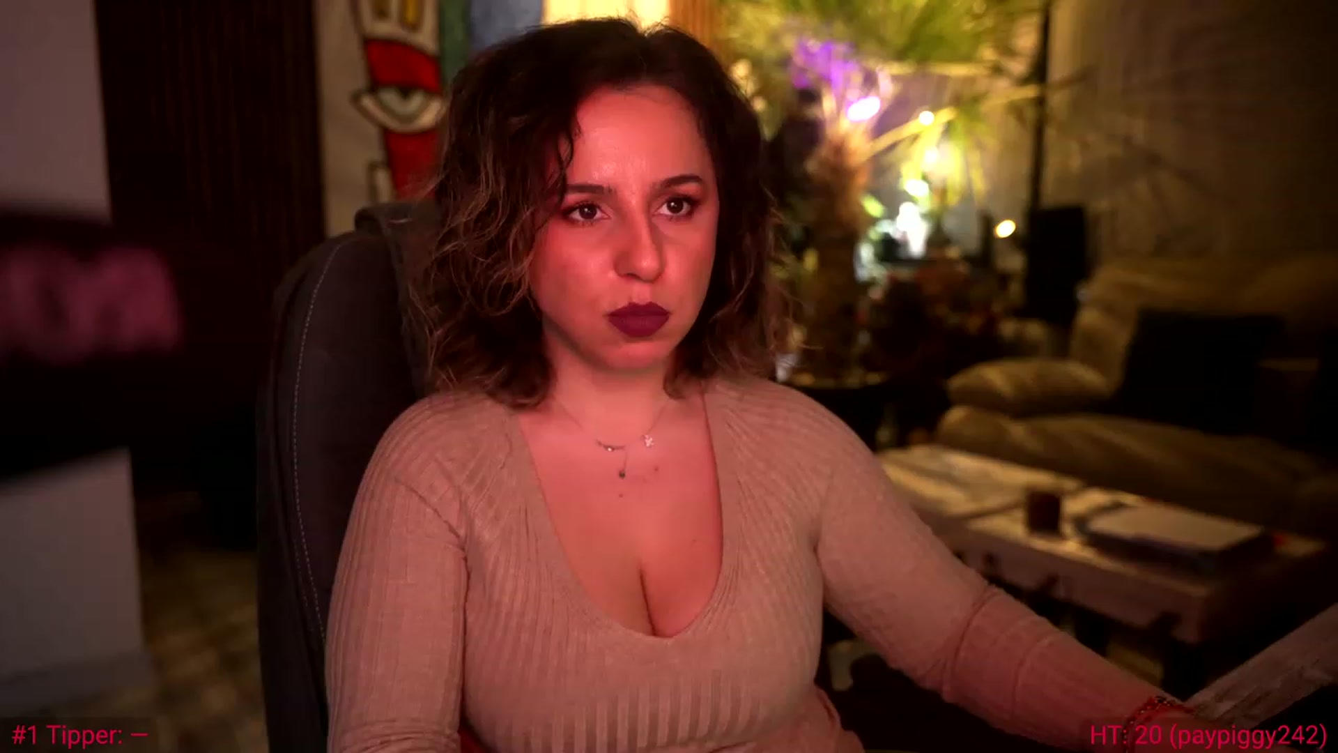 Gallery image thumbnail from SoulVibe's myfreecams stream on, 03/06/2024, 13:15 image 4 of 20