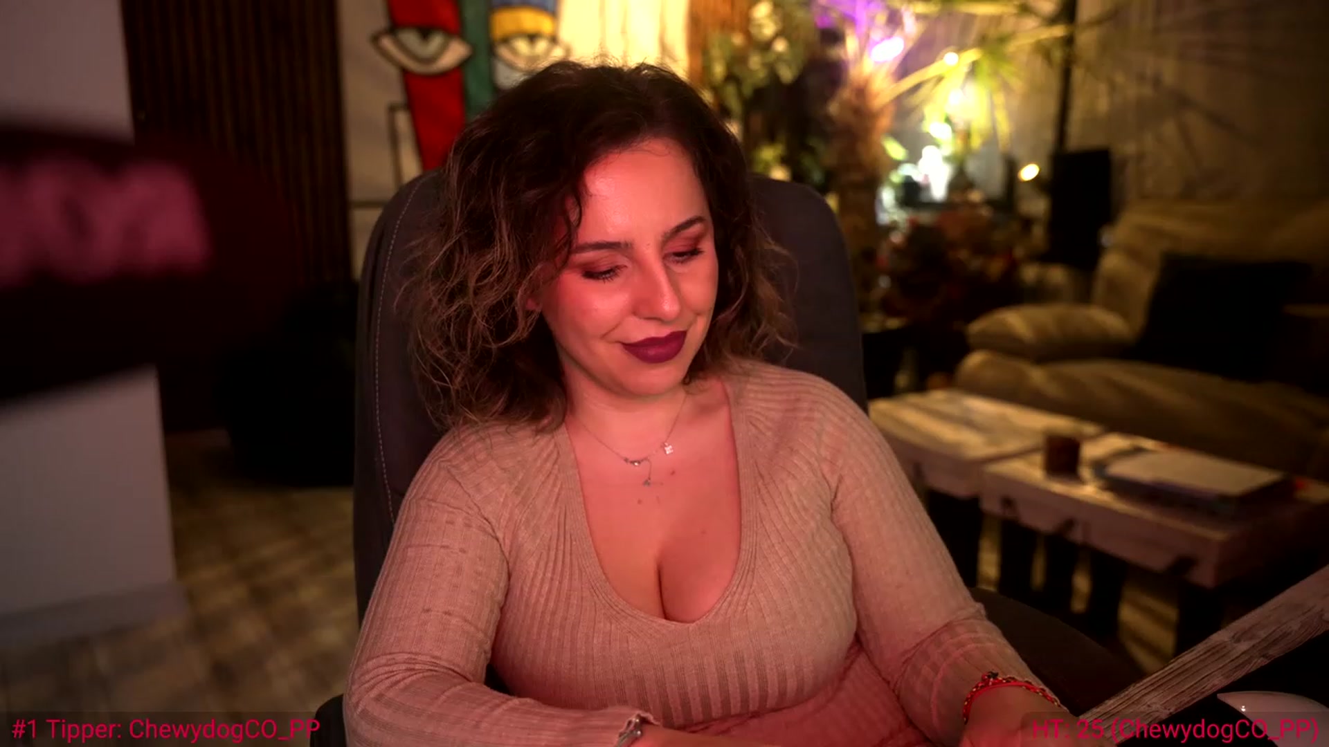 Gallery image thumbnail from SoulVibe's myfreecams stream on, 03/06/2024, 13:15 image 9 of 20