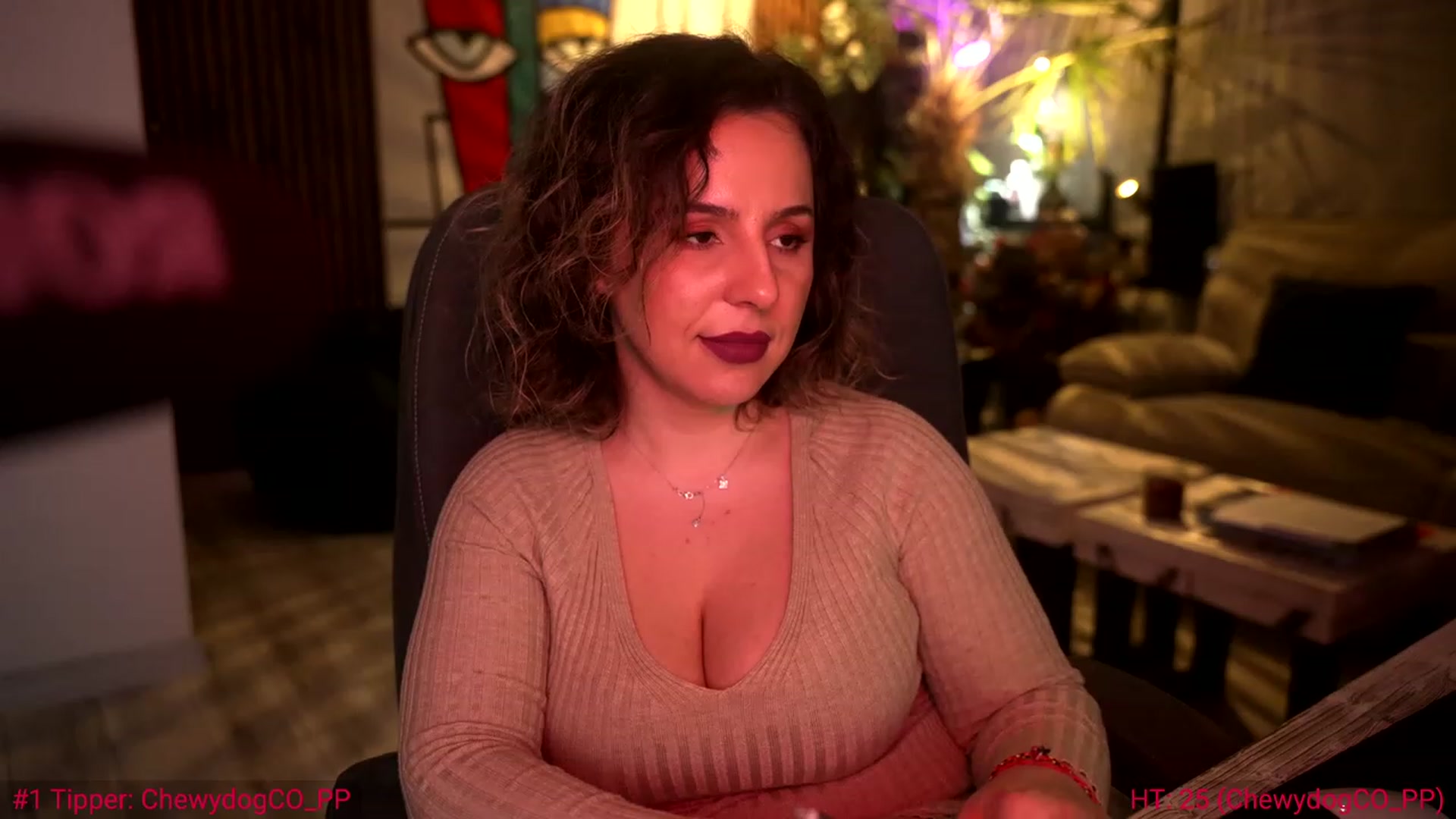 Gallery image thumbnail from SoulVibe's myfreecams stream on, 03/06/2024, 13:15 image 5 of 20