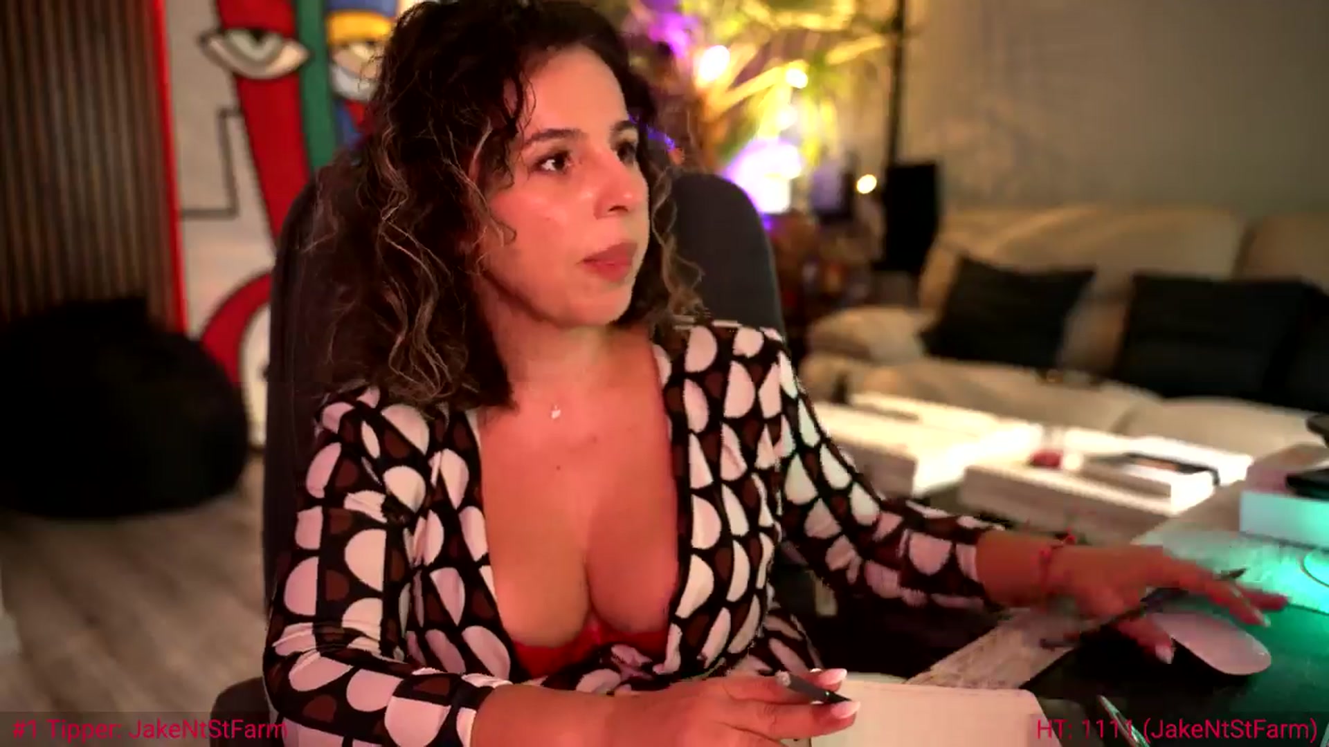 Gallery image thumbnail from SoulVibe's myfreecams stream on, 06/04/2024, 08:44 image 18 of 20