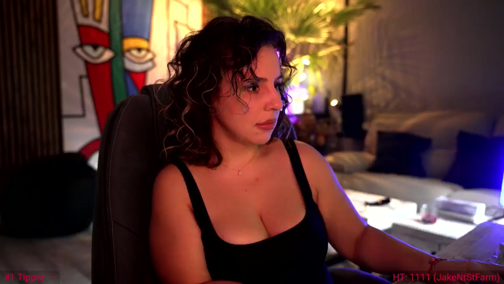 Gallery image thumbnail from SoulVibe's myfreecams stream on, 06/06/2024, 06:36 image 10 of 20