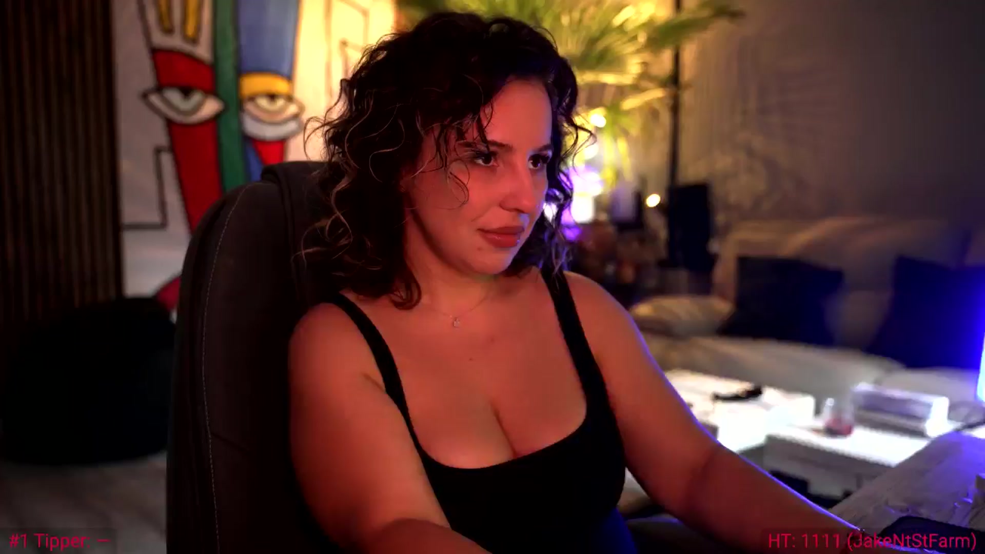 Gallery image thumbnail from SoulVibe's myfreecams stream on, 06/06/2024, 06:36 image 6 of 20