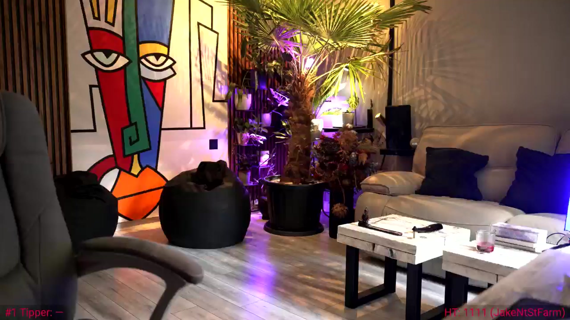 Gallery image thumbnail from SoulVibe's myfreecams stream on, 06/06/2024, 06:36 image 15 of 20