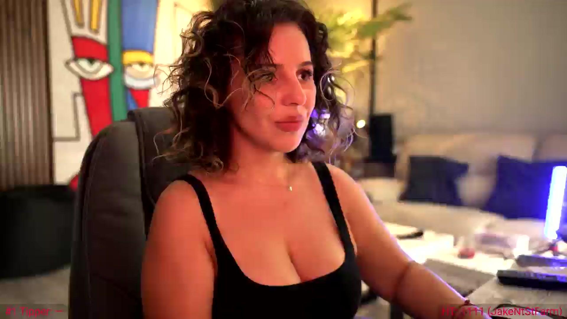 Gallery image thumbnail from SoulVibe's myfreecams stream on, 06/06/2024, 08:42 image 15 of 20