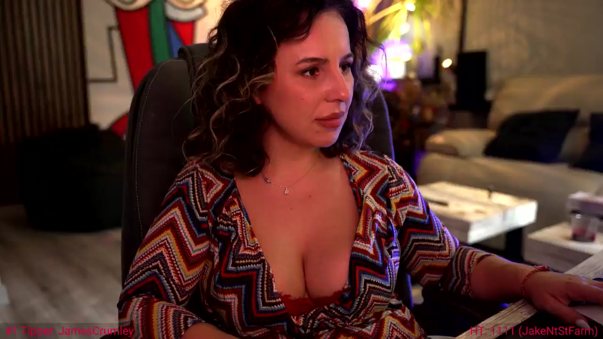 Gallery image thumbnail from SoulVibe's myfreecams stream on, 06/07/2024, 10:27 image 17 of 20