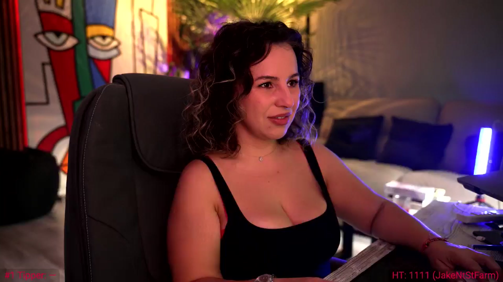 Gallery image thumbnail from SoulVibe's myfreecams stream on, 06/10/2024, 05:20 image 12 of 20