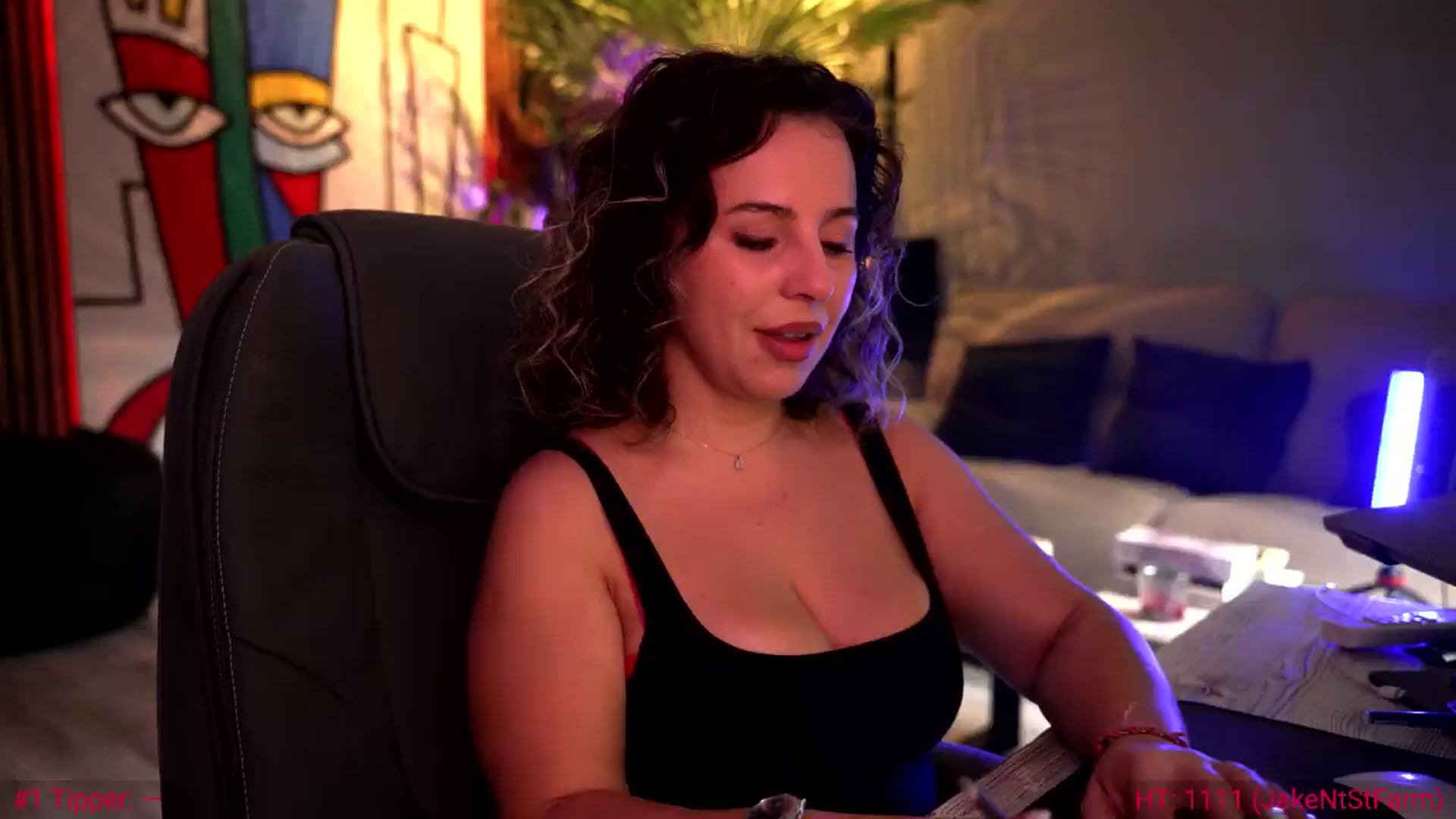 Gallery image thumbnail from SoulVibe's myfreecams stream on, 06/10/2024, 05:20 image 10 of 20