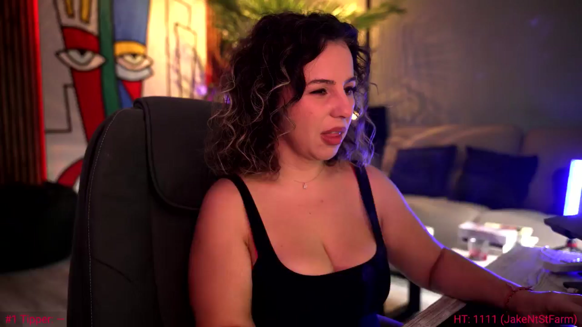 Gallery image thumbnail from SoulVibe's myfreecams stream on, 06/10/2024, 05:20 image 4 of 20