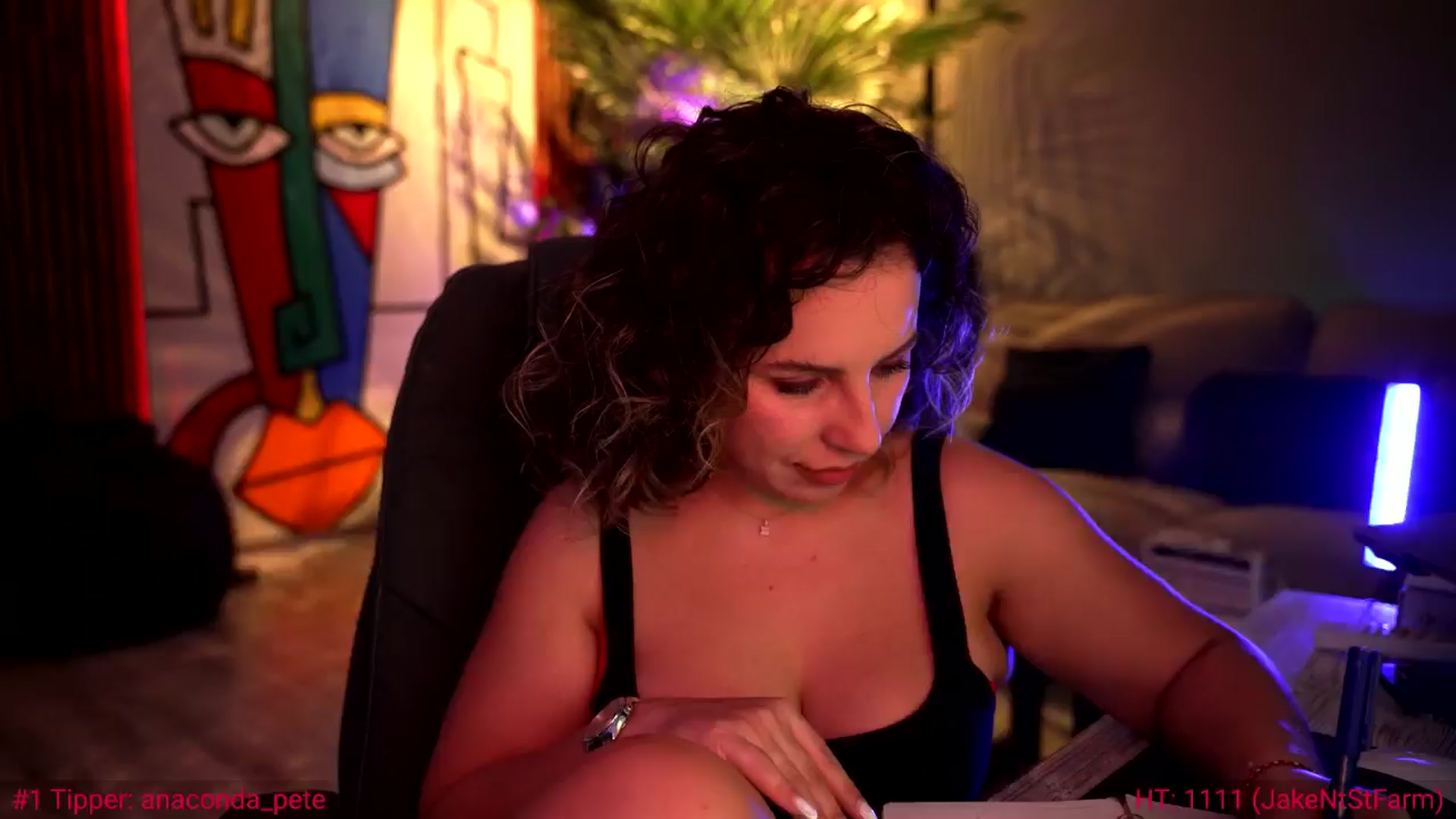 Gallery image thumbnail from SoulVibe's myfreecams stream on, 06/11/2024, 08:30 image 14 of 20