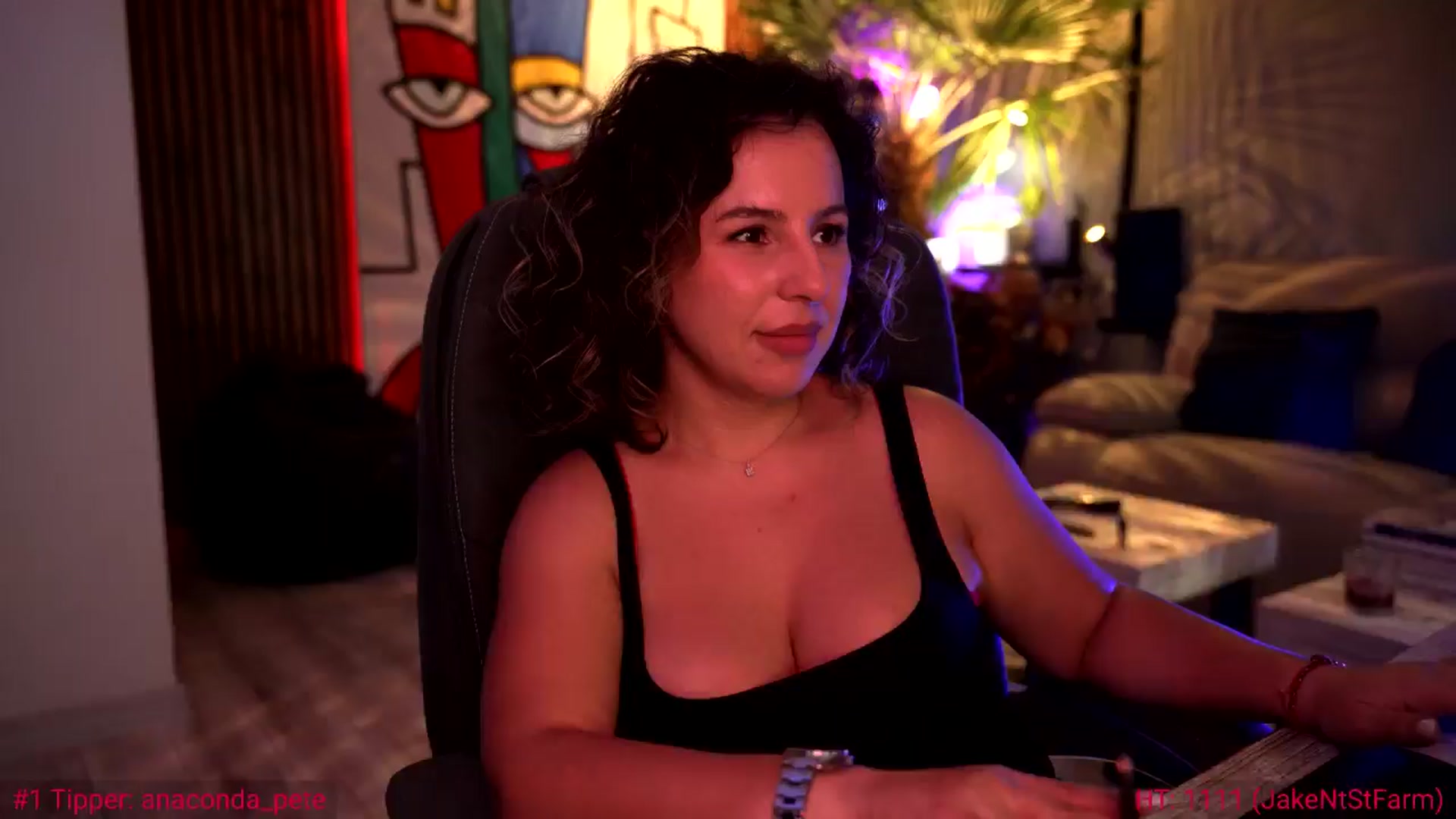 Gallery image thumbnail from SoulVibe's myfreecams stream on, 06/11/2024, 11:06 image 3 of 20
