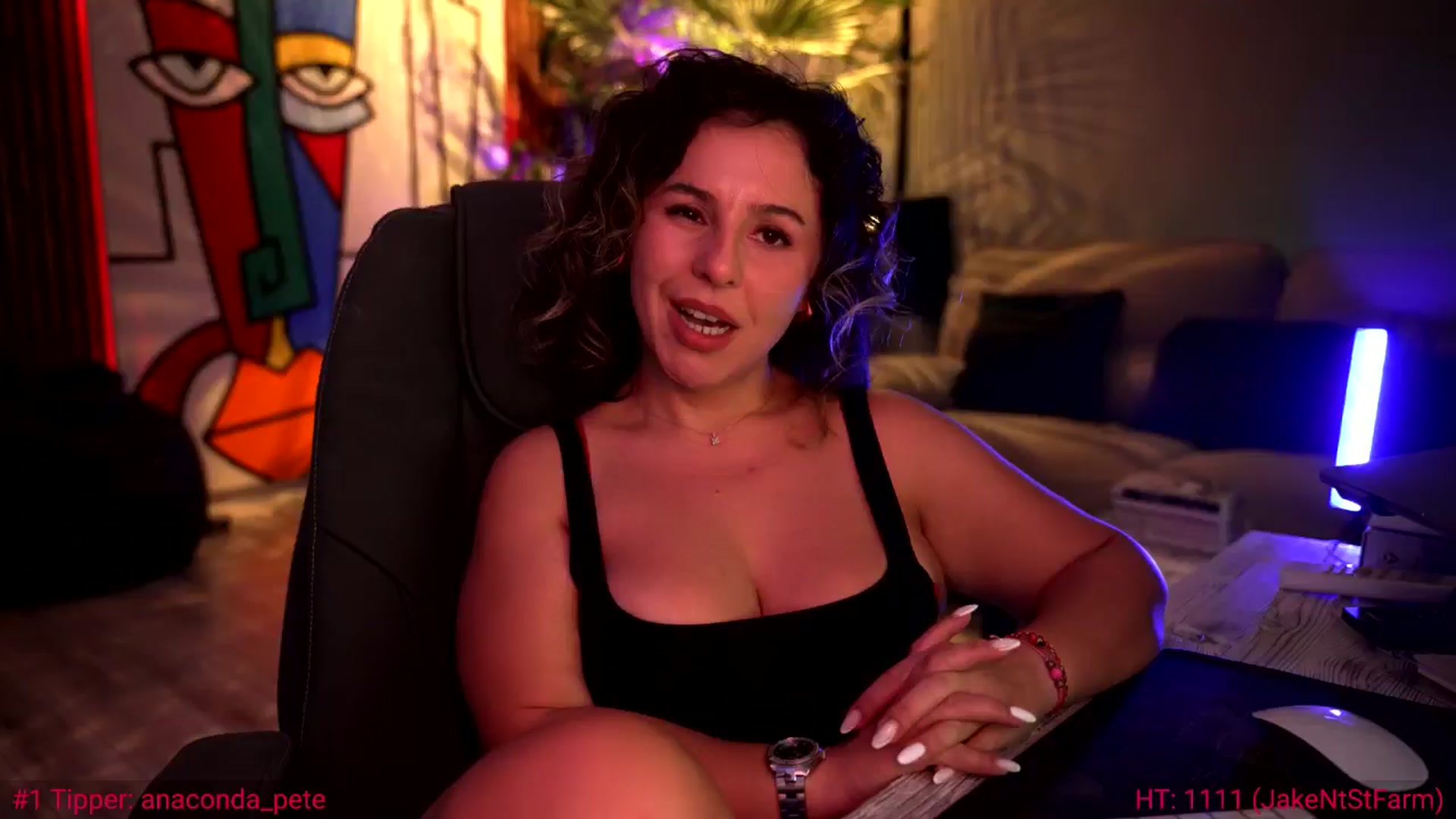 Gallery image thumbnail from SoulVibe's myfreecams stream on, 06/11/2024, 11:06 image 12 of 20