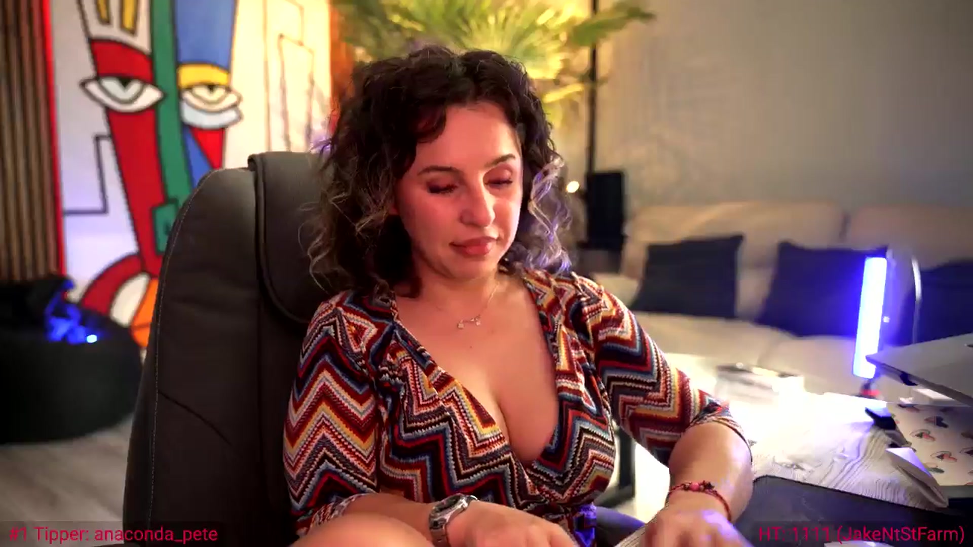 Gallery image thumbnail from SoulVibe's myfreecams stream on, 06/12/2024, 08:10 image 6 of 20