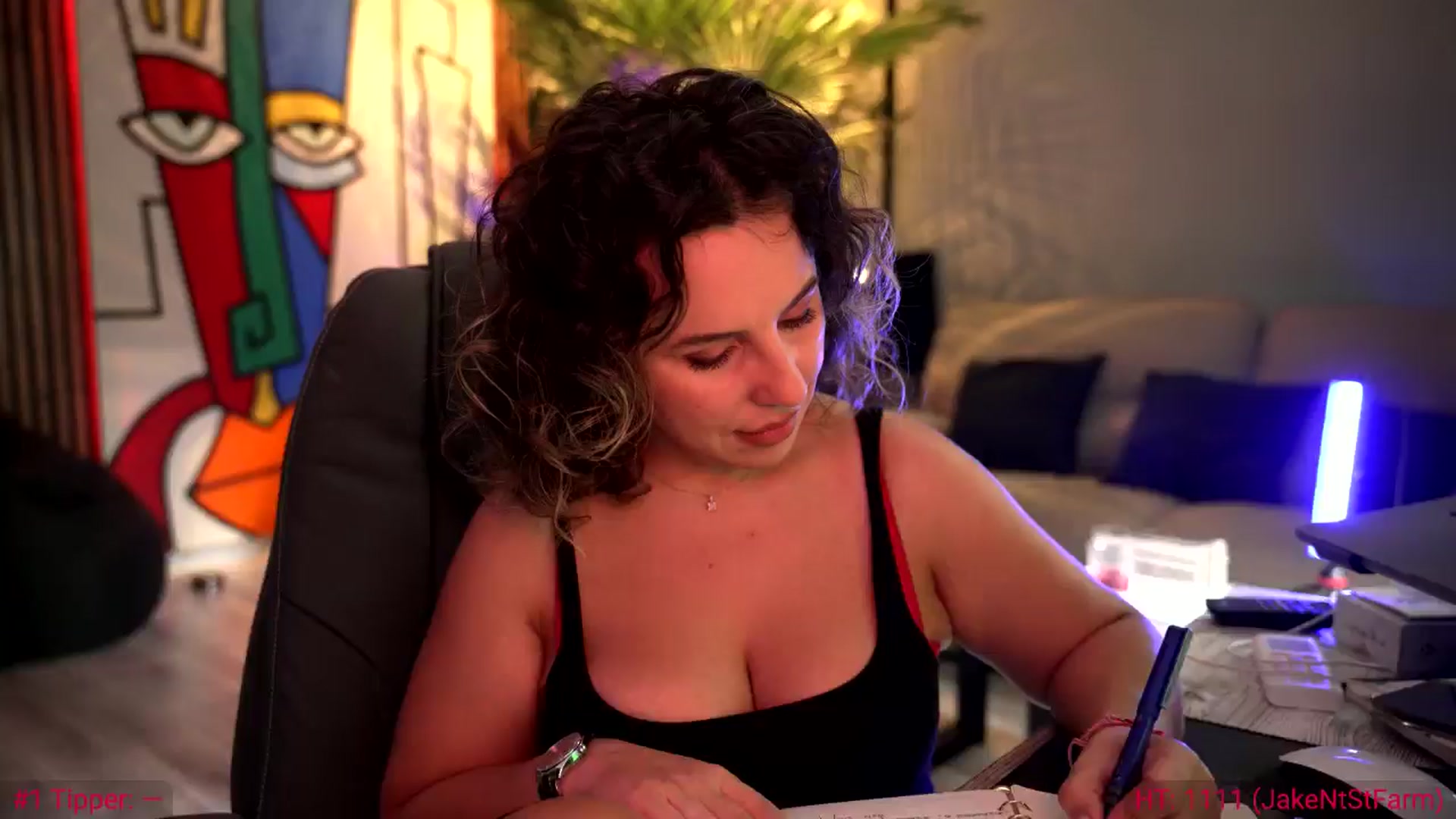 Gallery image thumbnail from SoulVibe's myfreecams stream on, 06/13/2024, 08:28 image 12 of 20