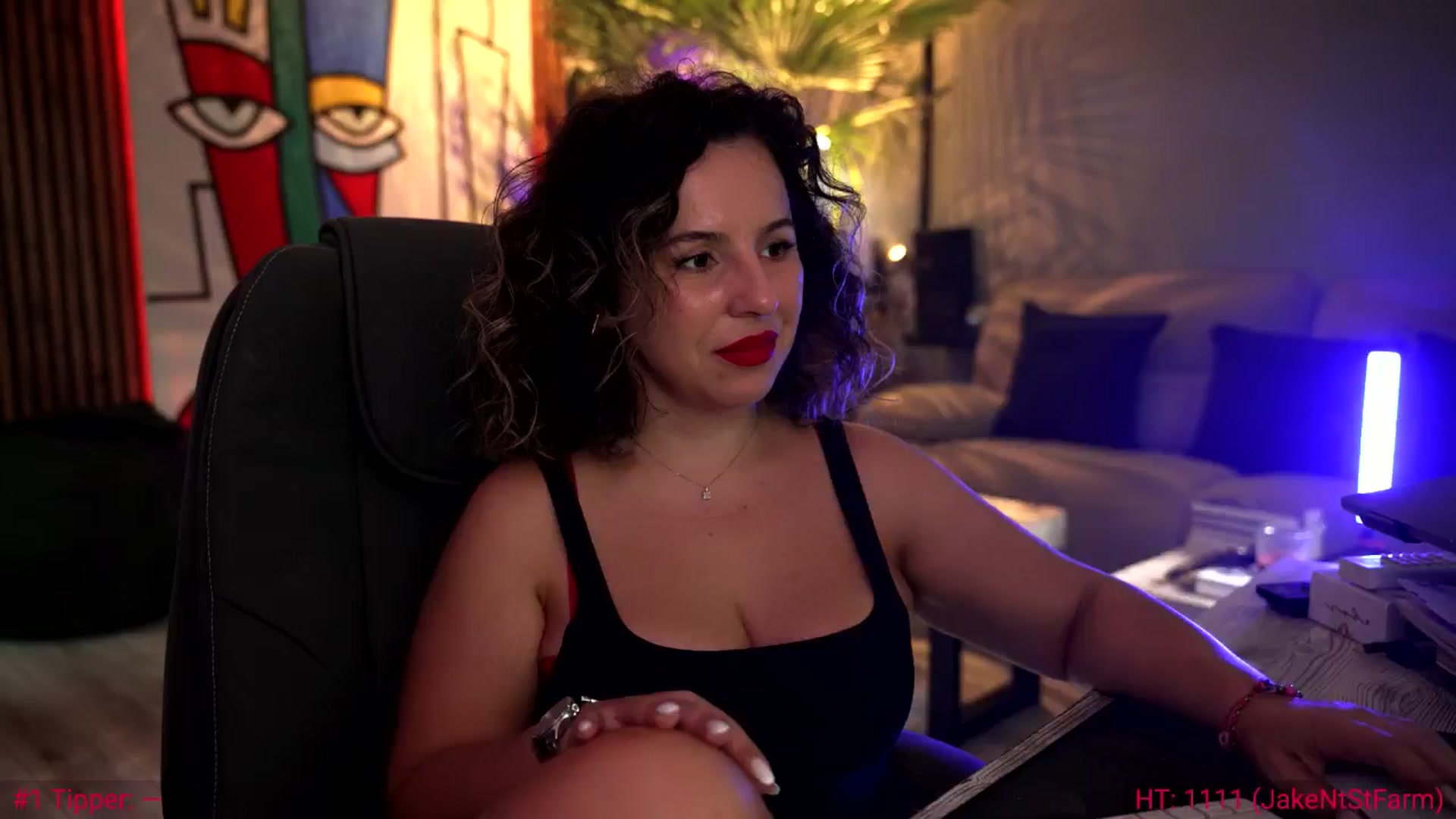 Gallery image thumbnail from SoulVibe's myfreecams stream on, 06/14/2024, 09:16 image 17 of 20