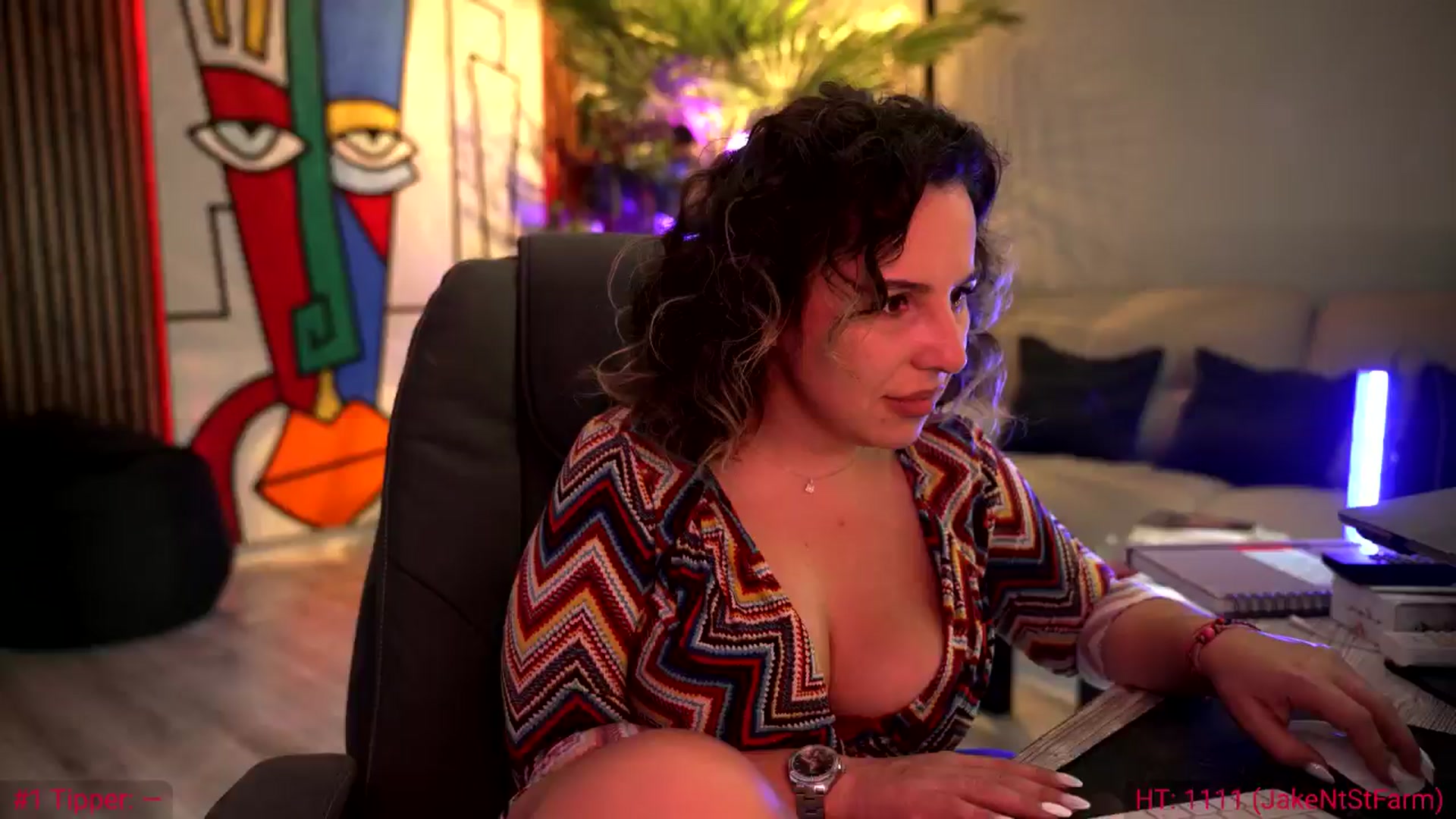 Gallery image thumbnail from SoulVibe's myfreecams stream on, 06/19/2024, 09:24 image 13 of 20