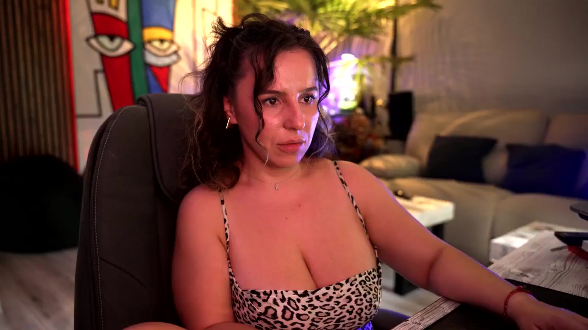 Gallery image thumbnail from SoulVibe's myfreecams stream on, 07/28/2024, 08:49 image 2 of 20